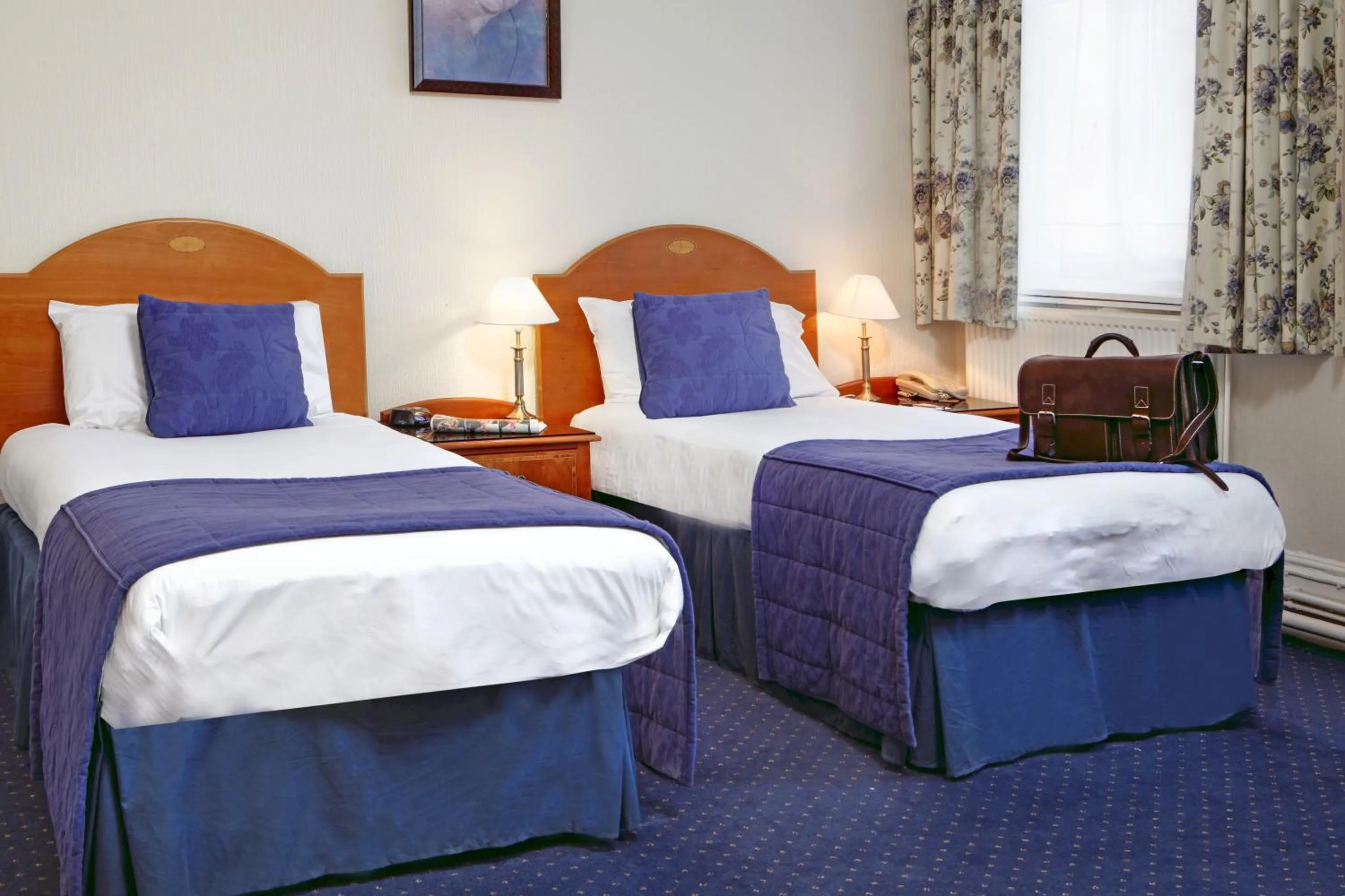 Bedroom, Bed in Bestwood Lodge Hotel