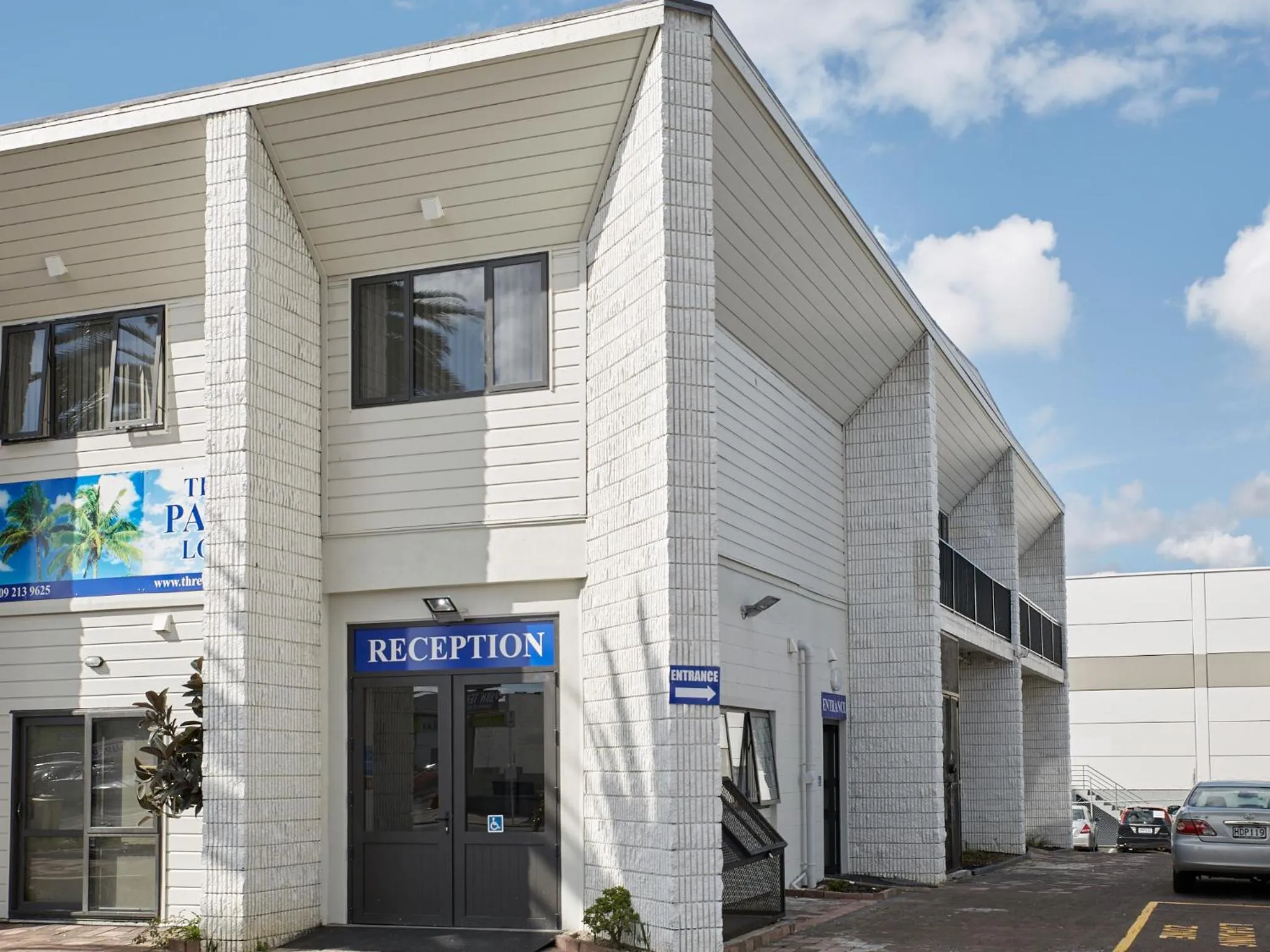 Property building in Three Palms Lodge