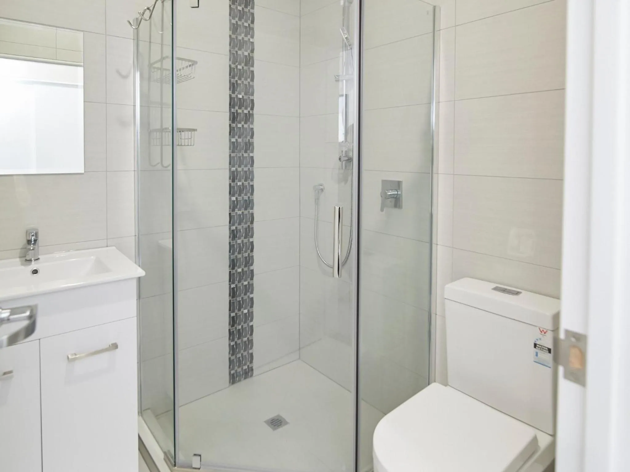 Bathroom in Three Palms Lodge