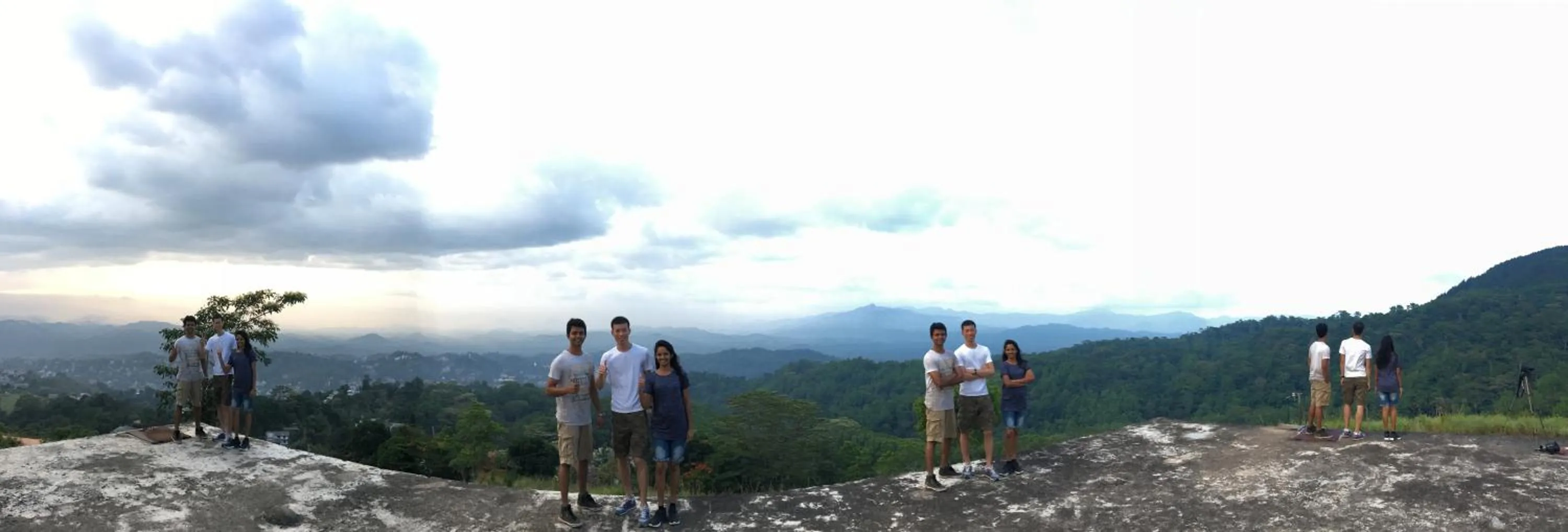 Mountain view in e-stay Hanthana Kandy