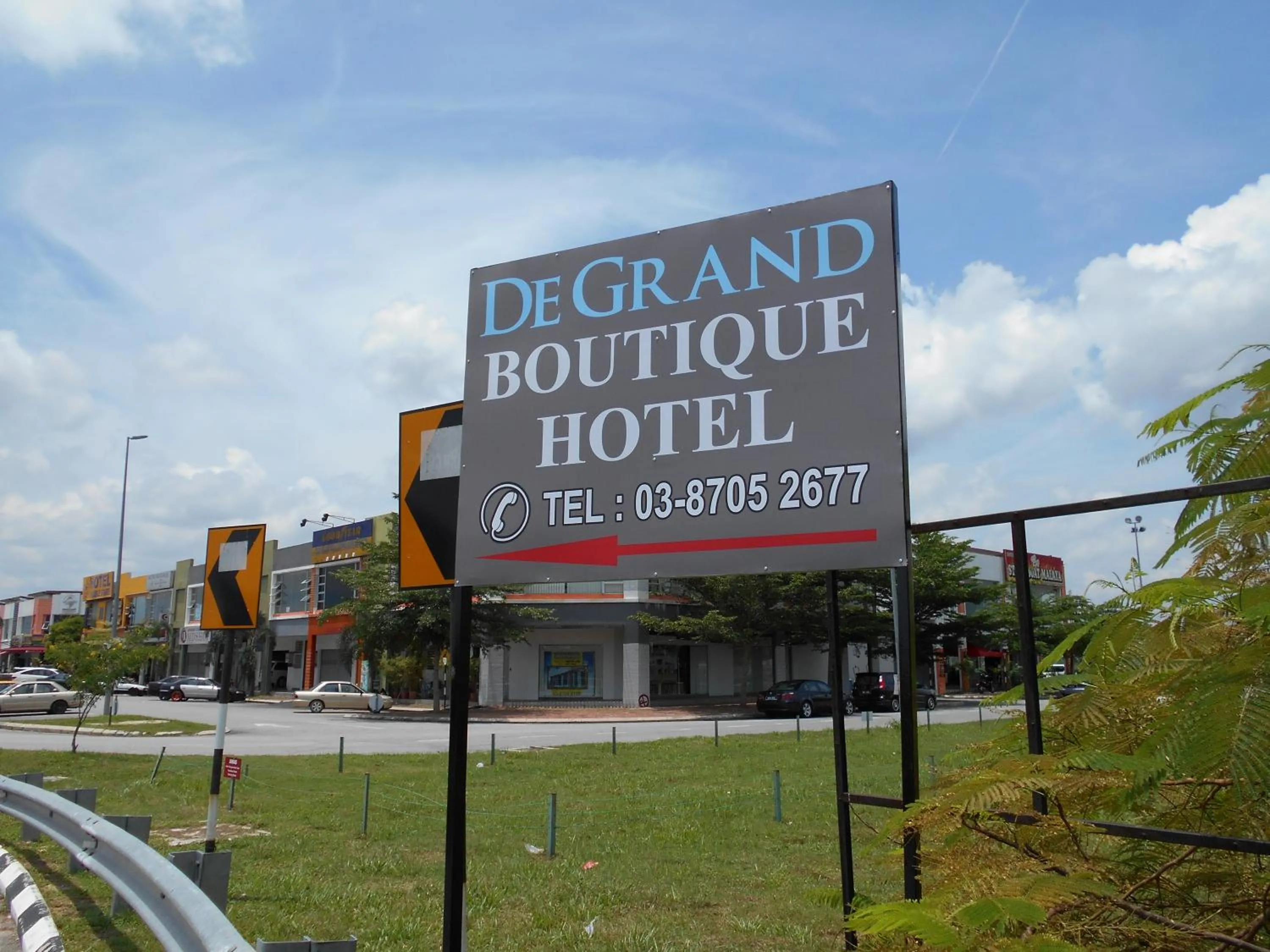 Property logo or sign in De Grand Boutique Hotel