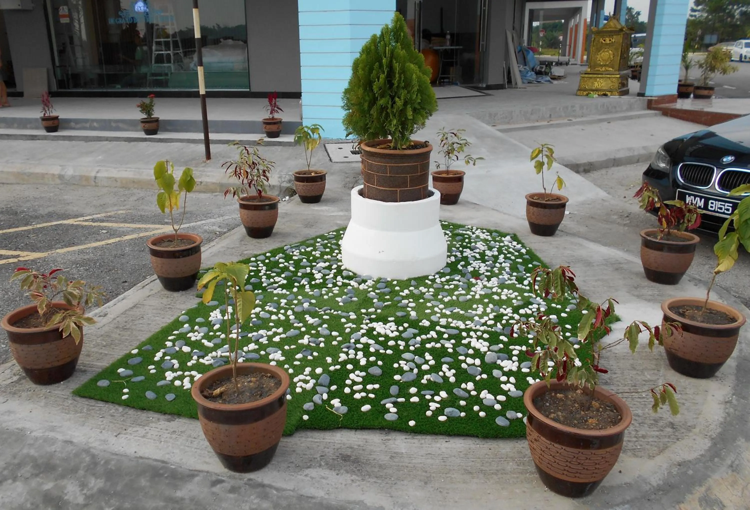 Property building in De Grand Boutique Hotel