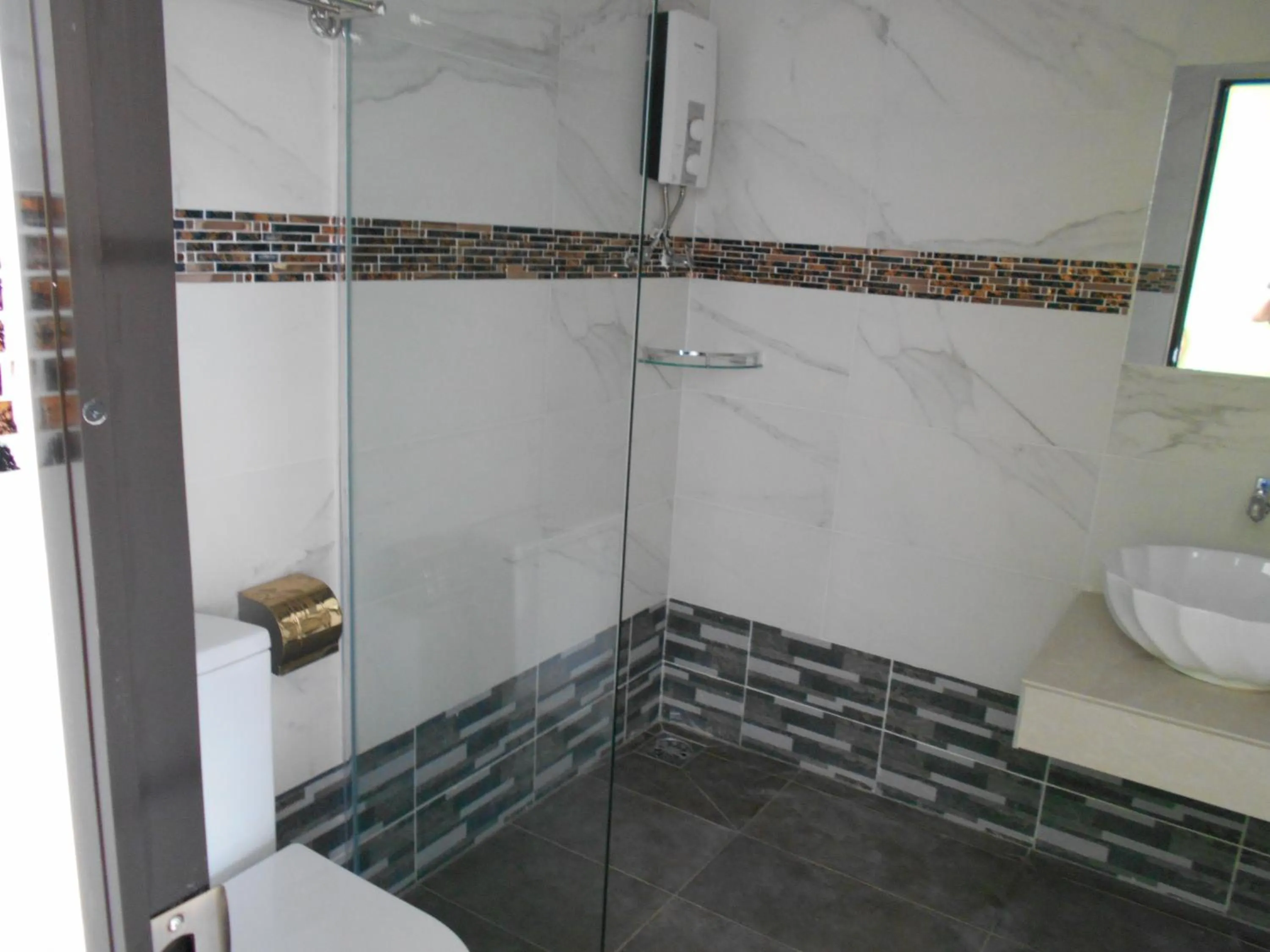 Bathroom in De Grand Boutique Hotel