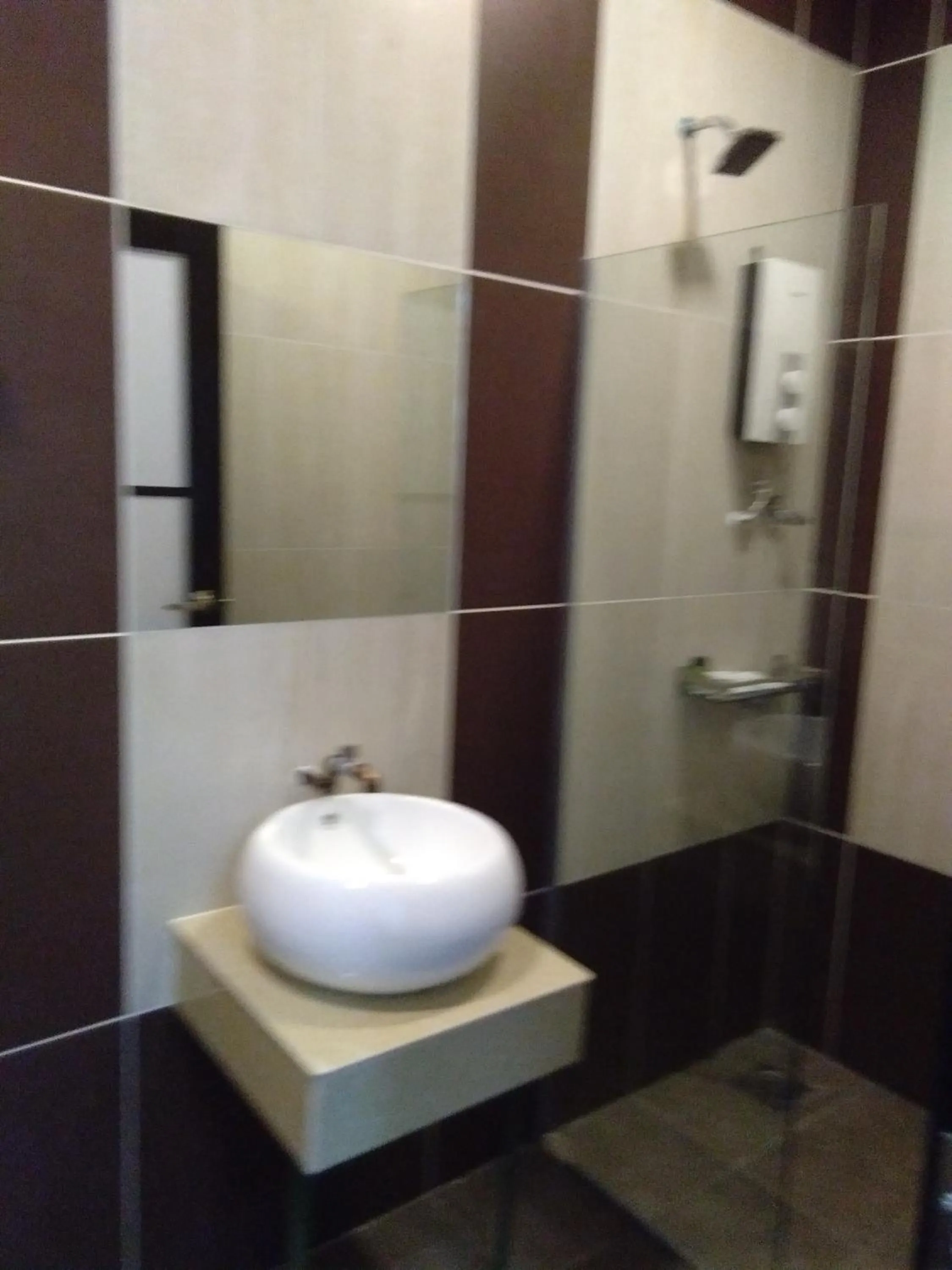 Bathroom in De Grand Boutique Hotel