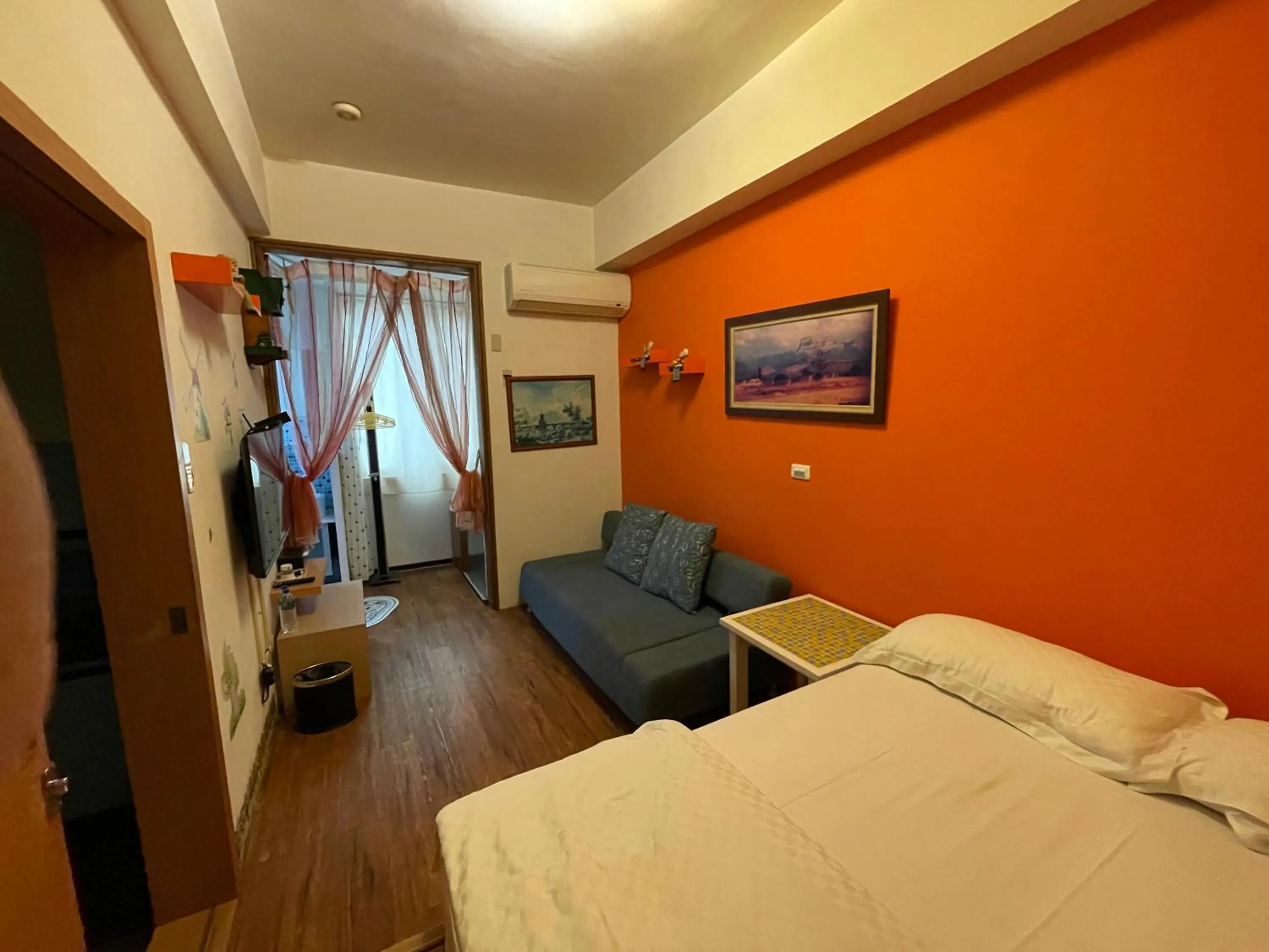 Bed in Sunshine Guest House