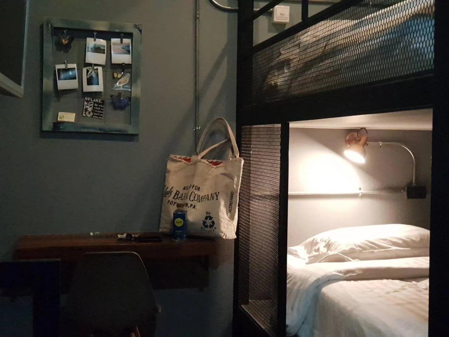 bunk bed, Bed in Chernchan Hostel