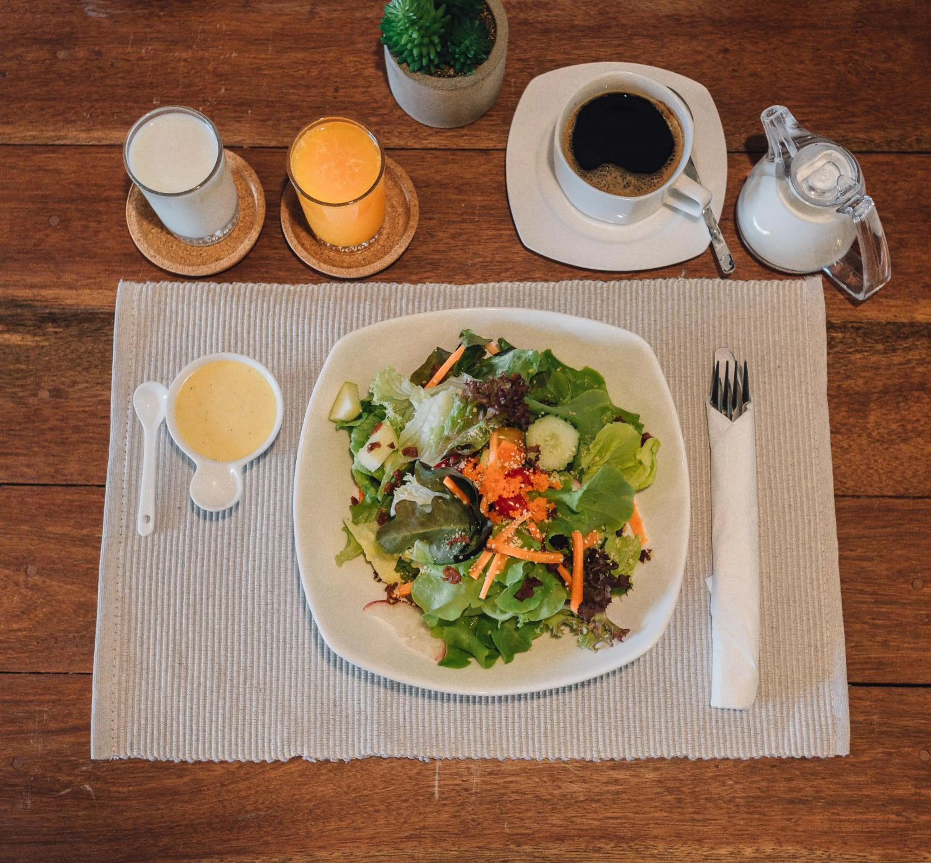 Breakfast in Chernchan Hostel