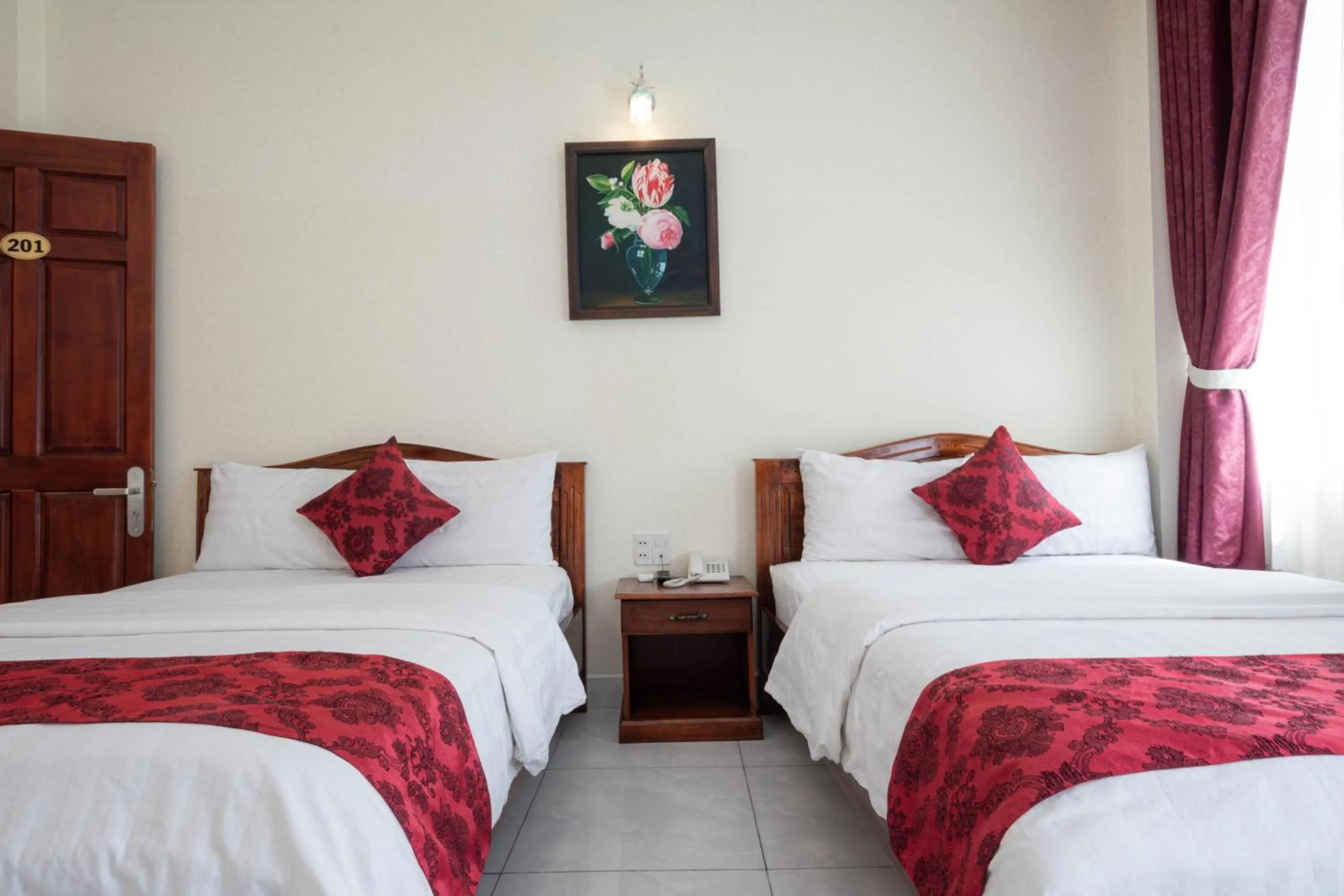 Bed in Minh Hoang Hotel