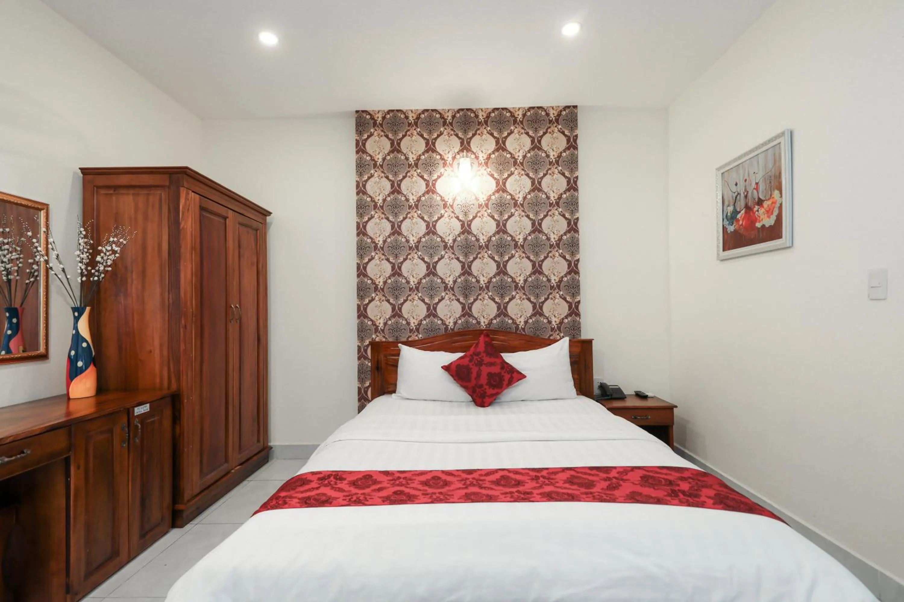 Bed in Minh Hoang Hotel