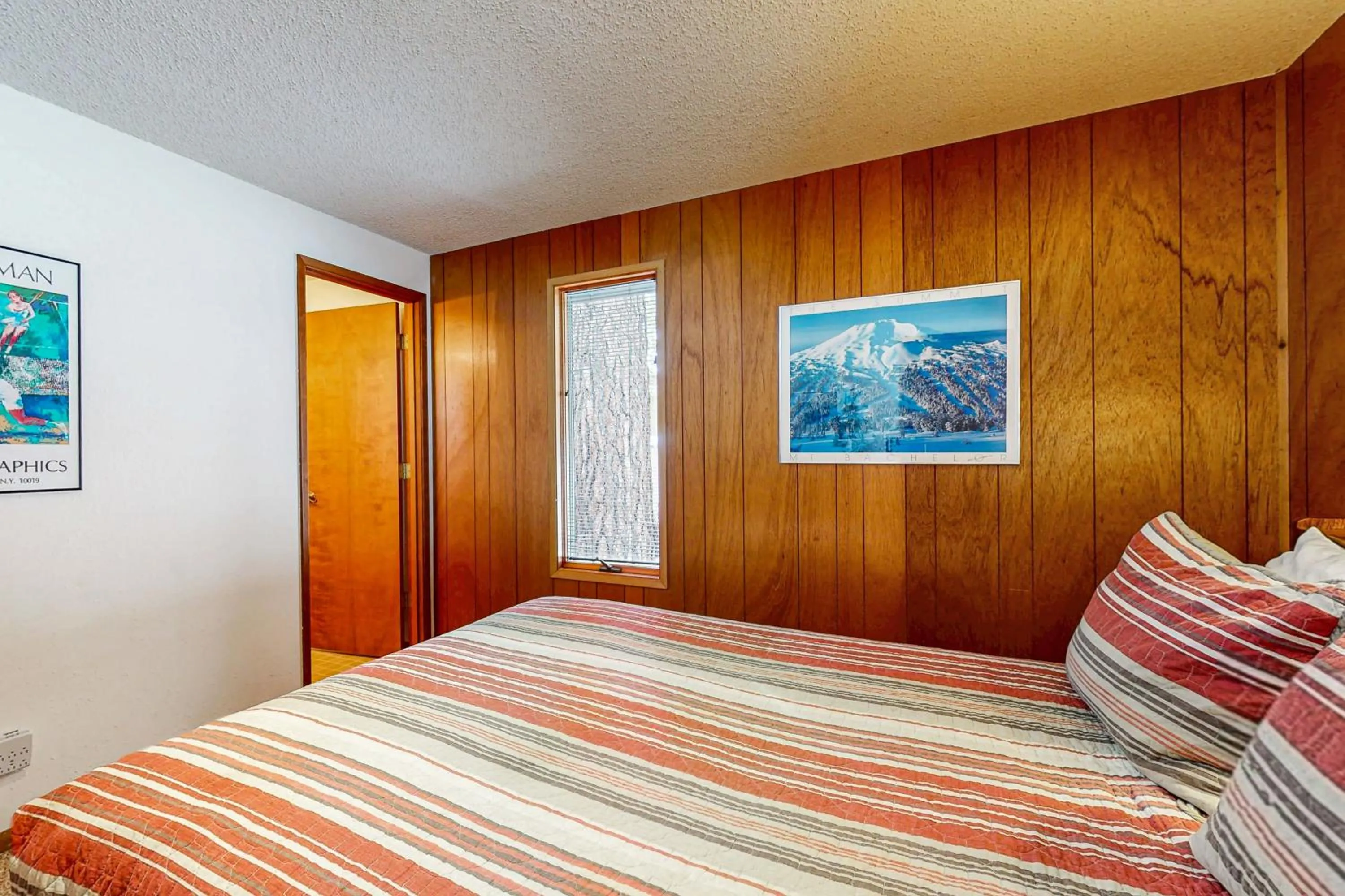 Bed in 1 Raccoon Lane