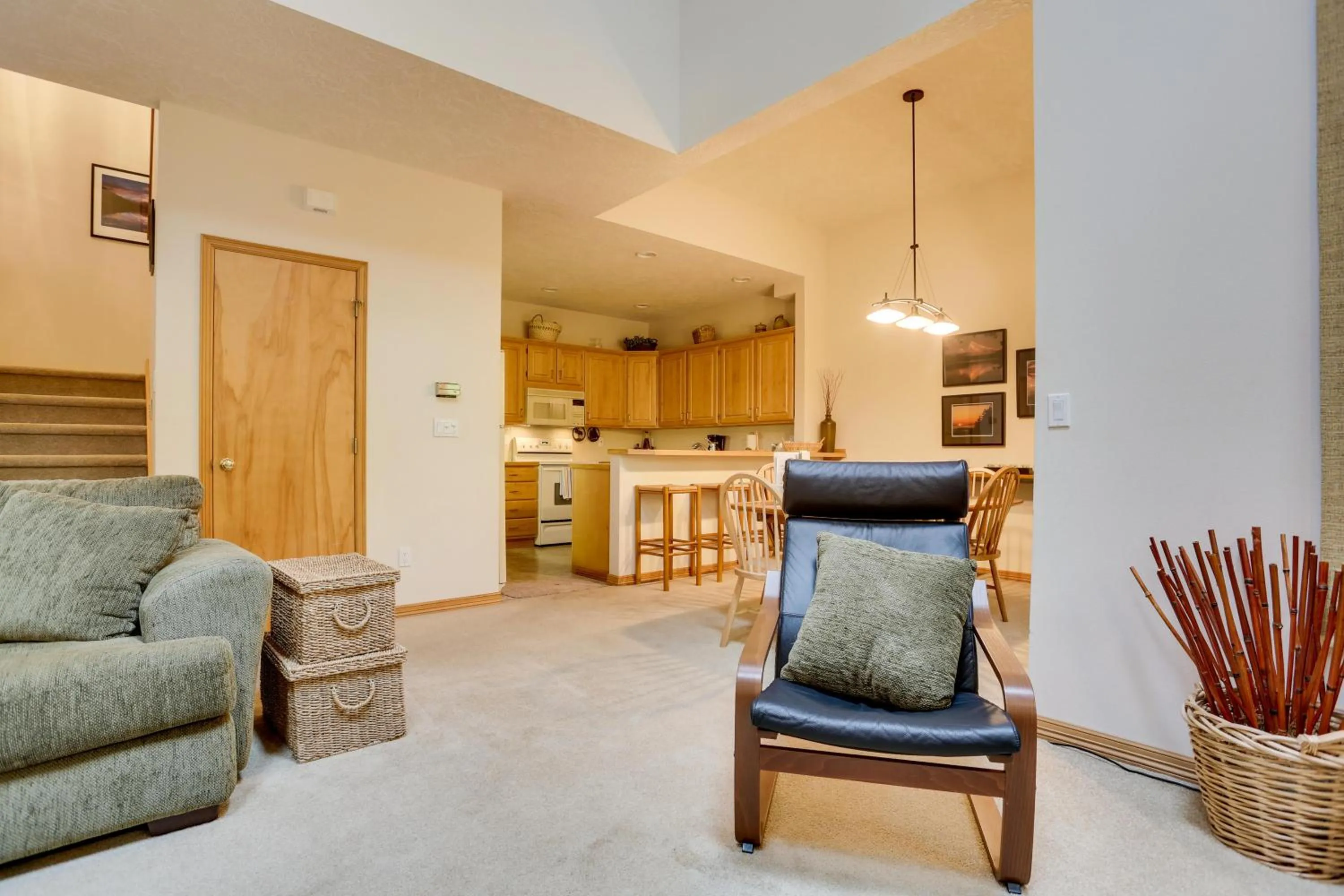 Seating area in Golfer's Villa at the Resort on the Mountain