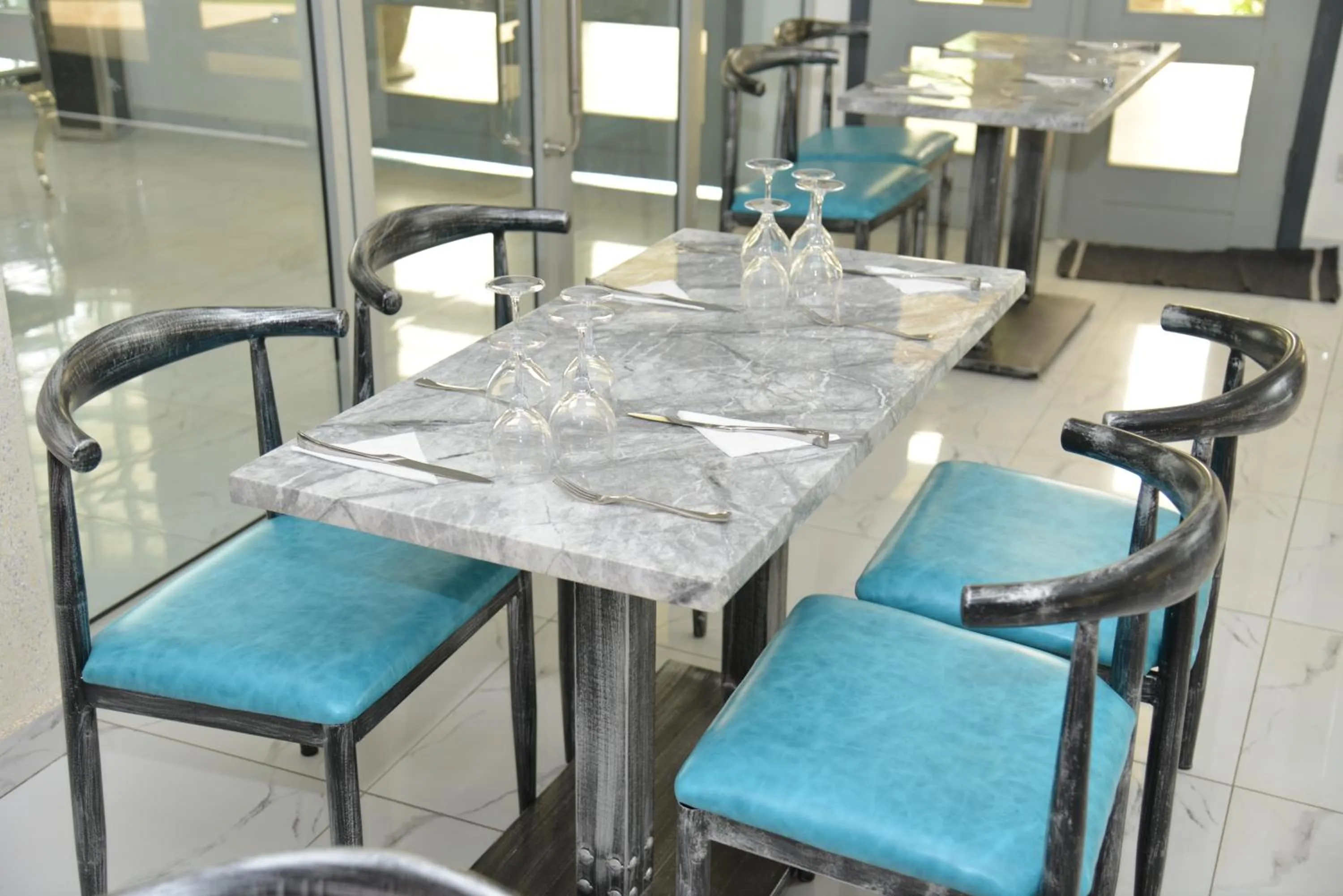 Restaurant/places to eat in Jess Hotel Kpalimé