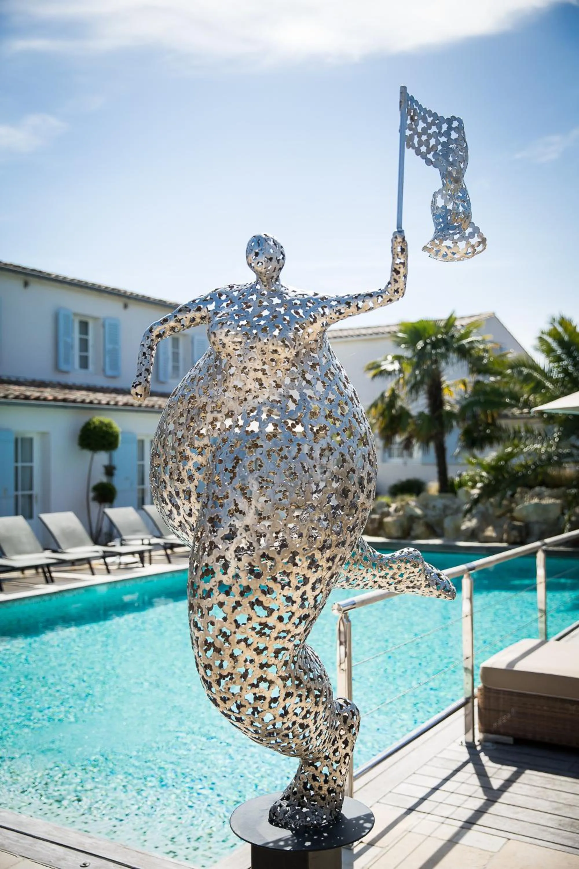 Patio in Le Clos Saint-Martin Hôtel & Spa