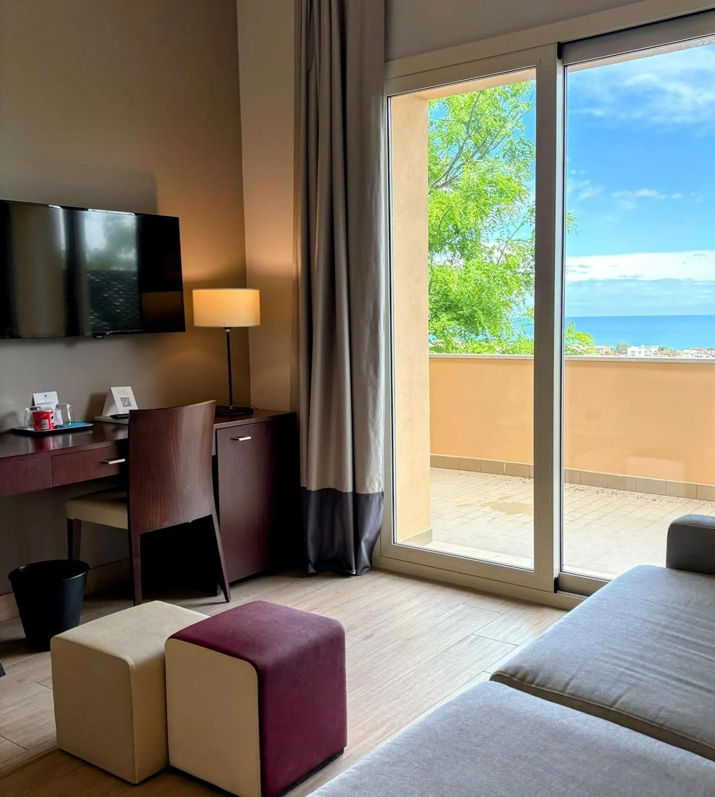 Sea view, Bed in Villa Maria Hotel & SPA