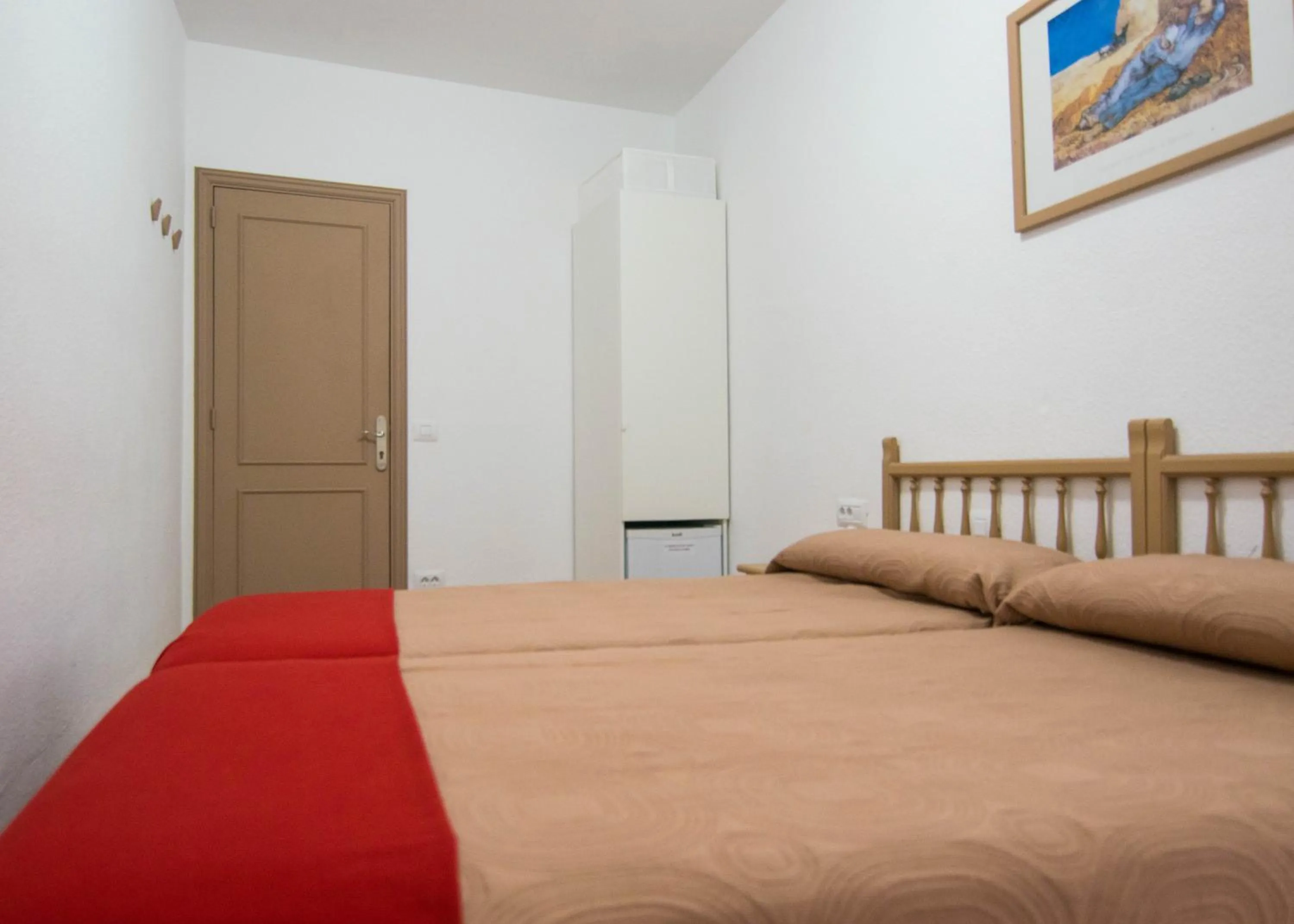 Bed in Pensión Alcalá