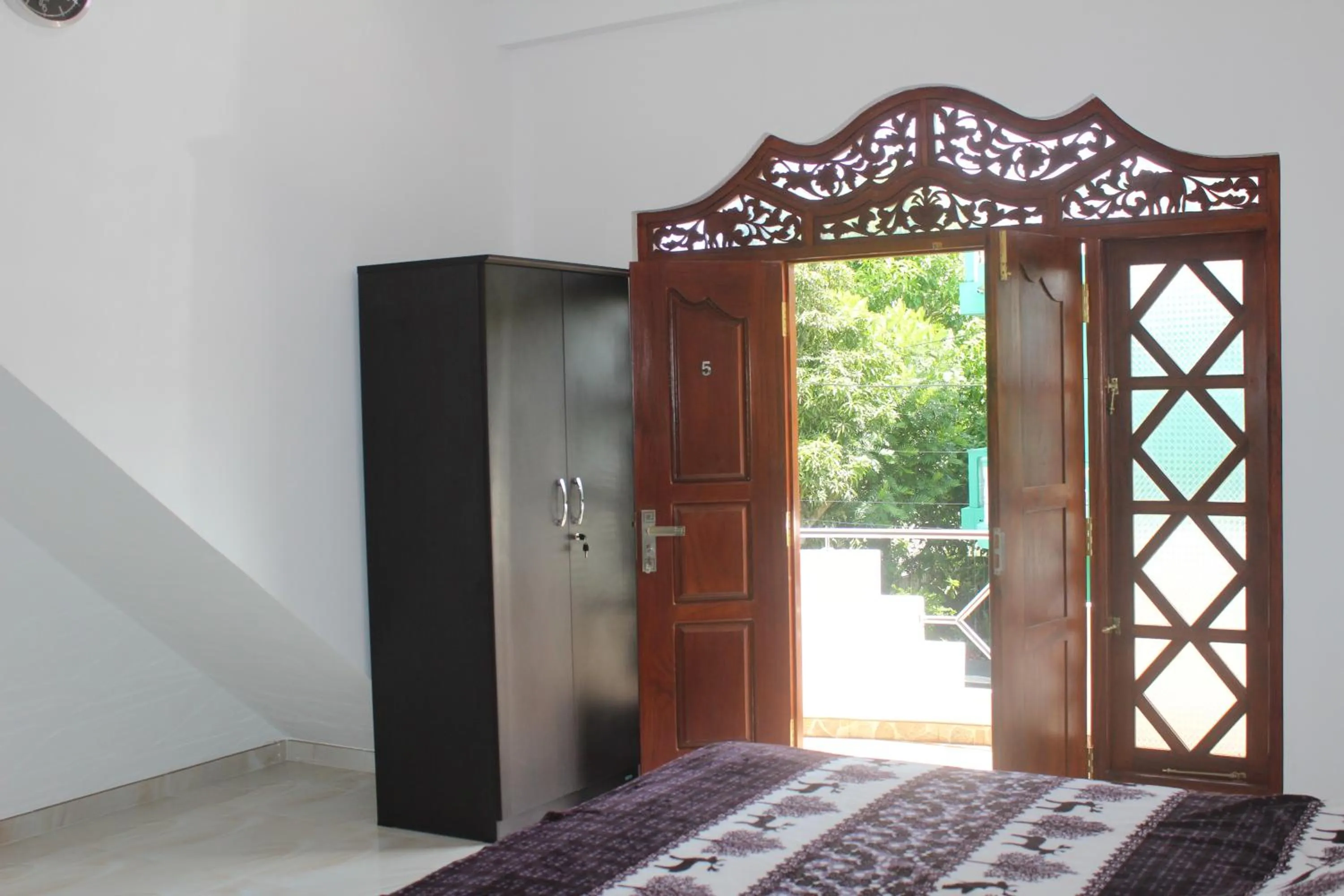 Bedroom, Bed in White Elephant Villa & Restaurant