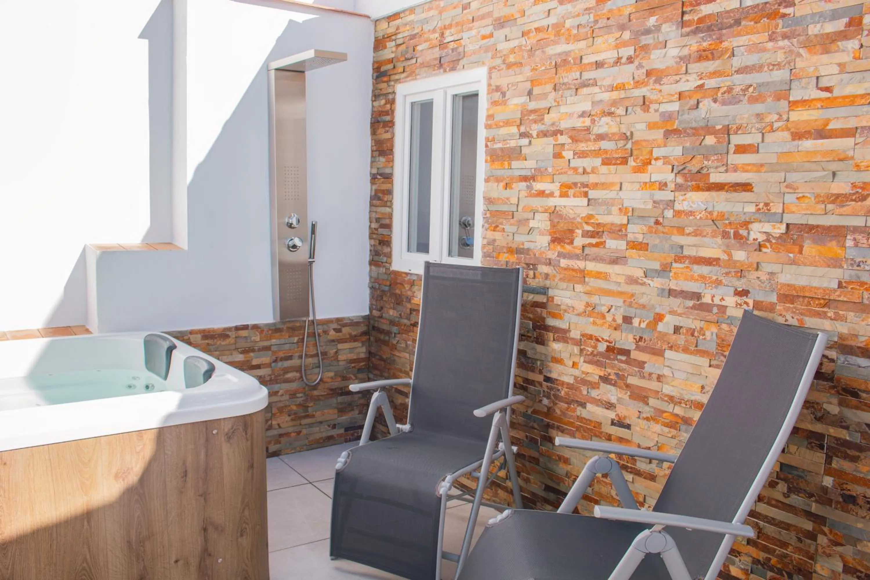 Balcony/Terrace in Welldone Cathedral