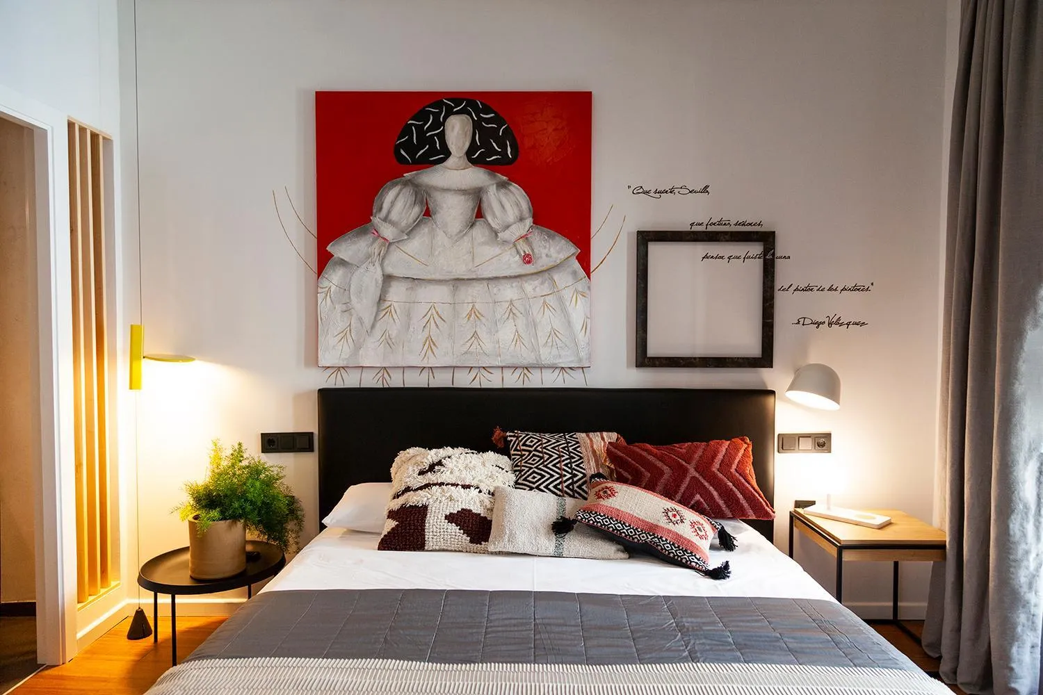 Bedroom, Bed in Welldone Cathedral