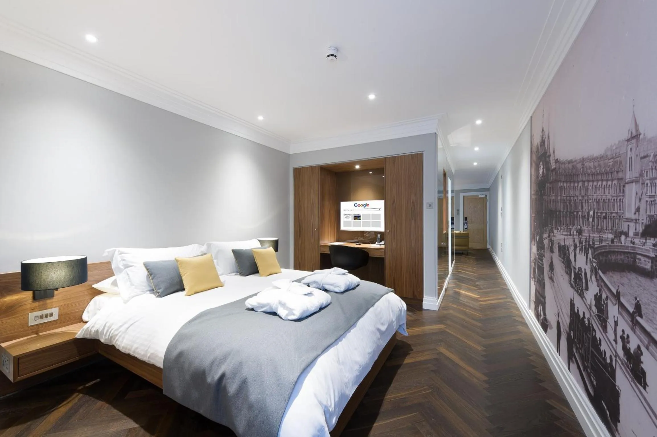 Bed in Claremont Hotel