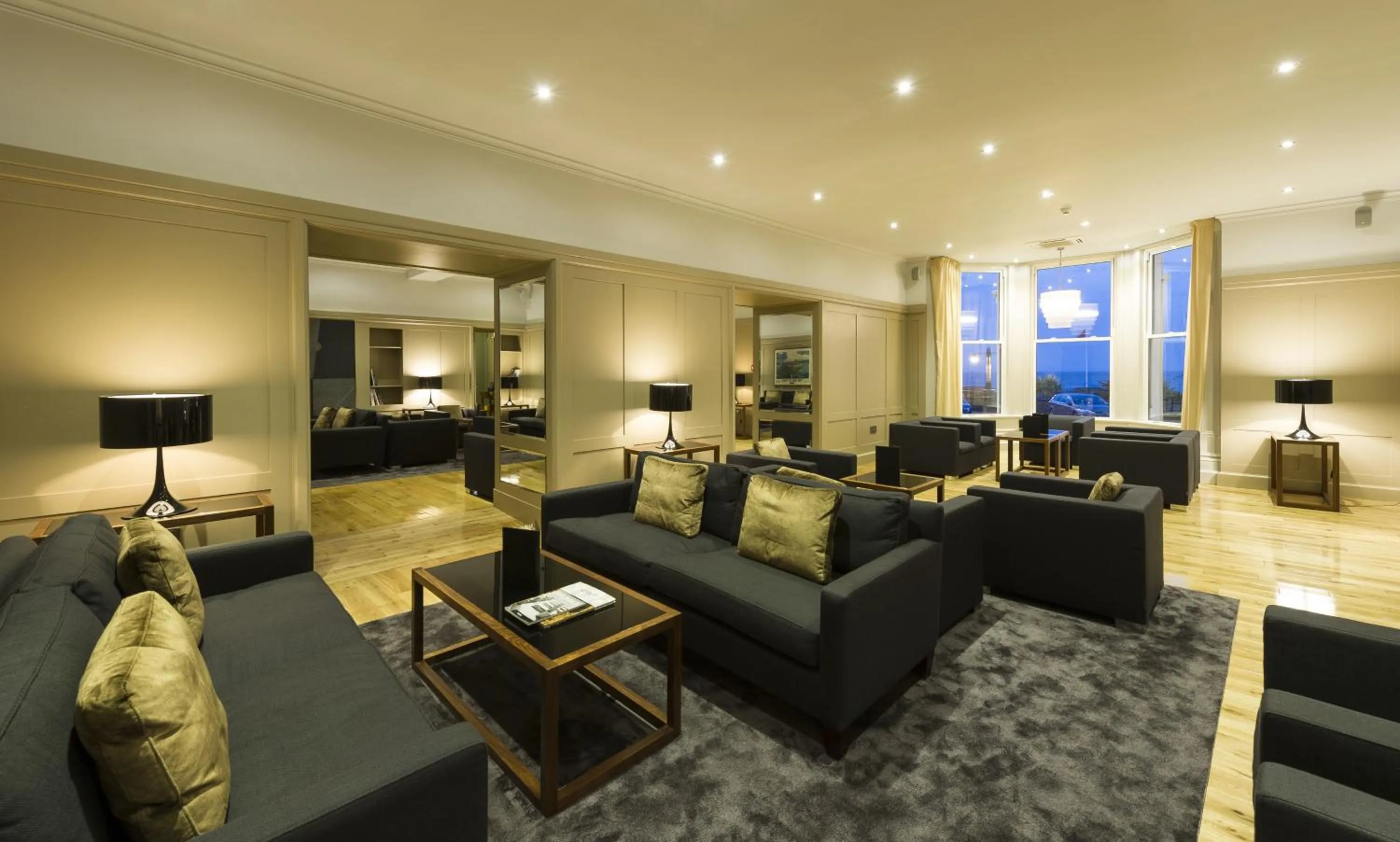 Lounge or bar in Claremont Hotel