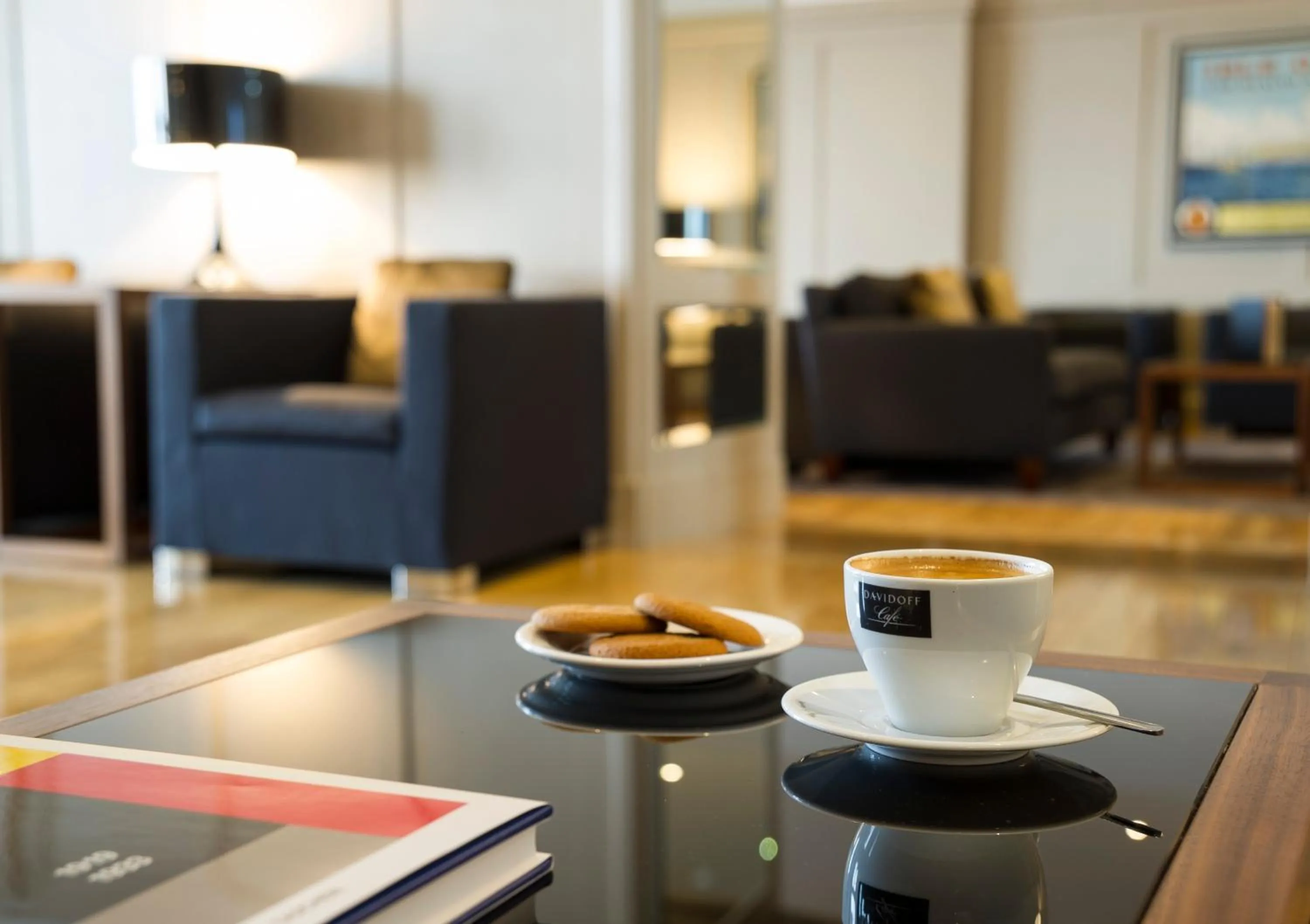 Lounge or bar in Claremont Hotel