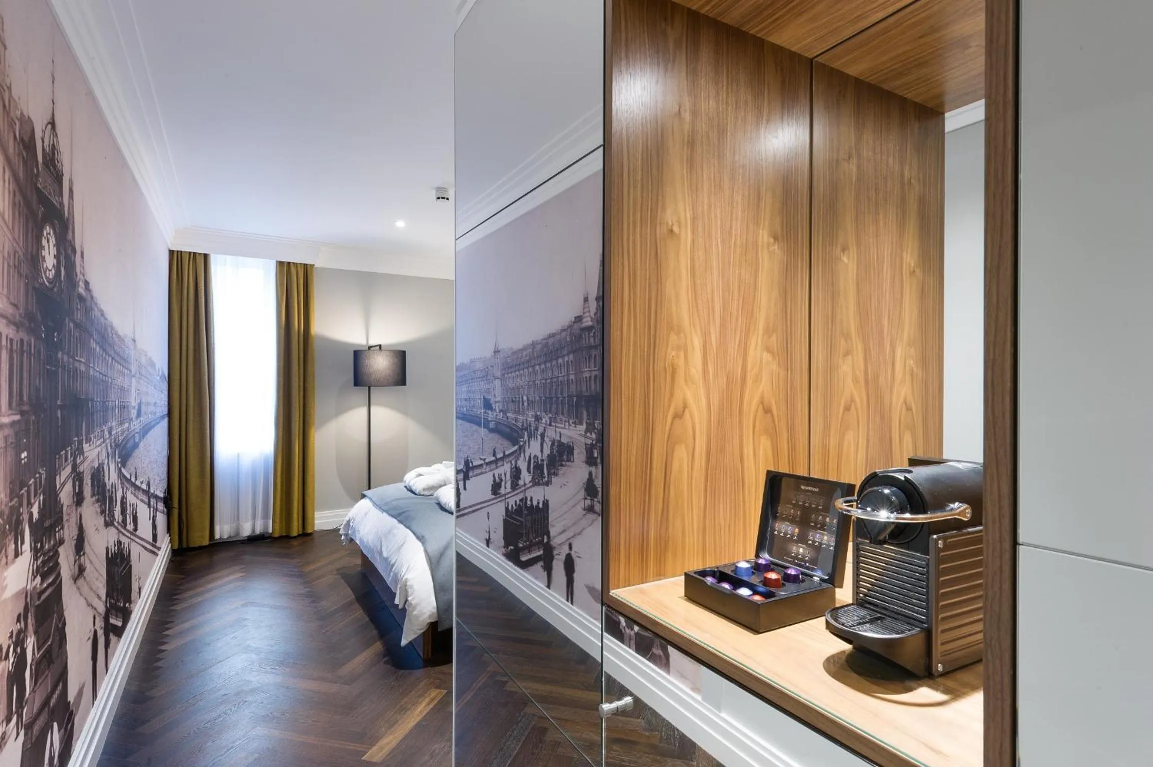 Bed in Claremont Hotel