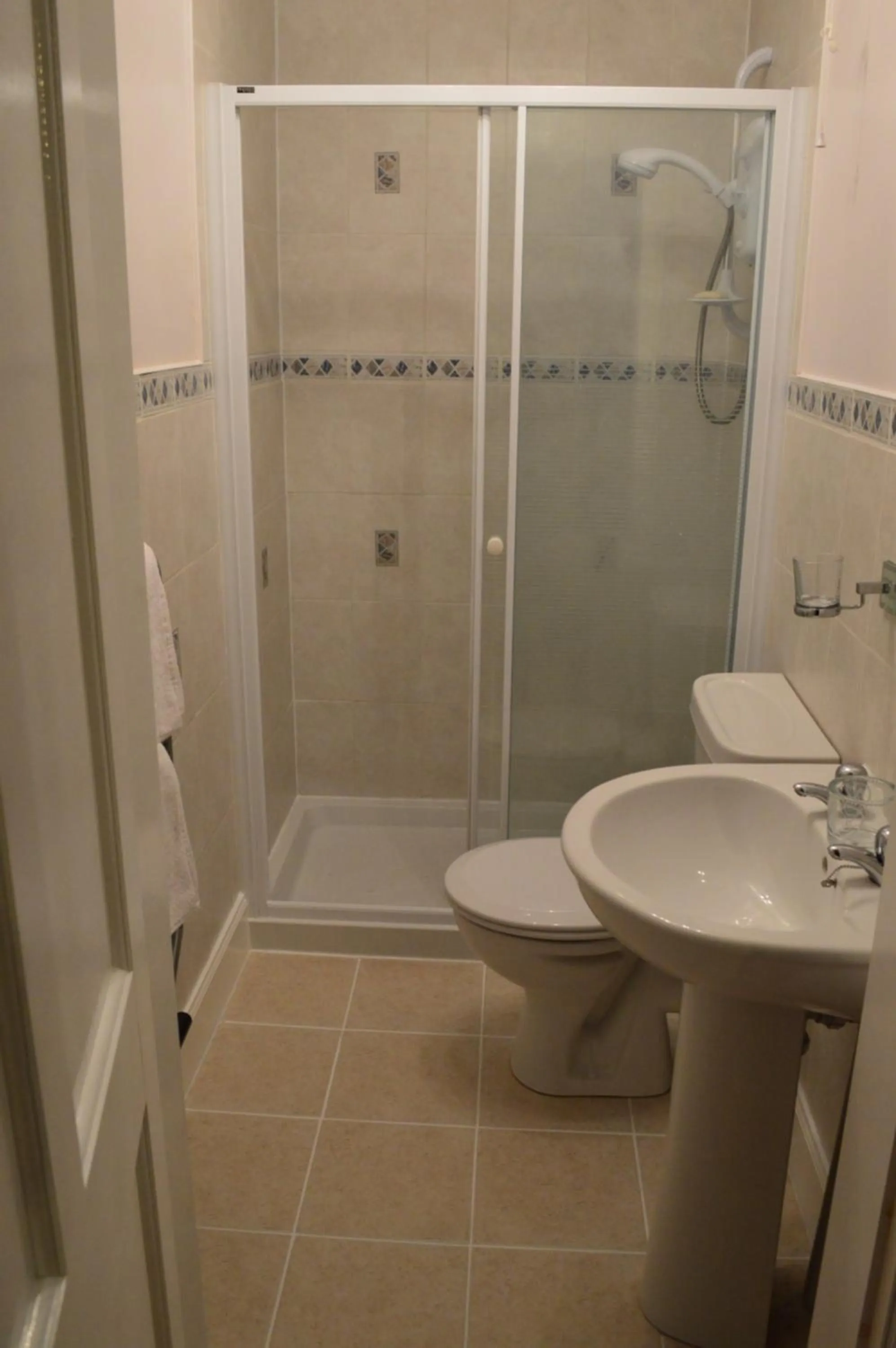 Bathroom in Briar Brae Bed & Breakfast