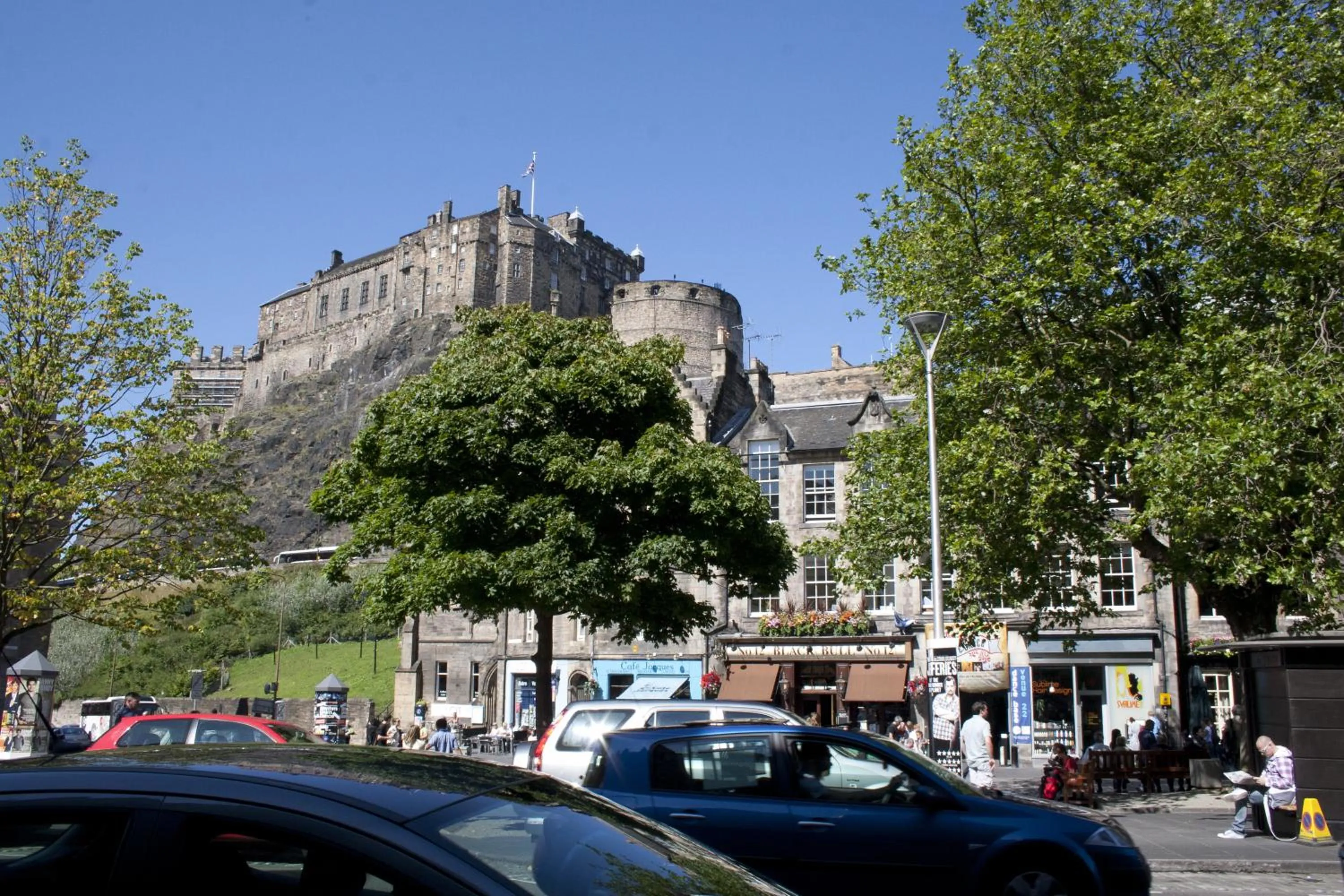 Nearby landmark in Apex City of Edinburgh Hotel