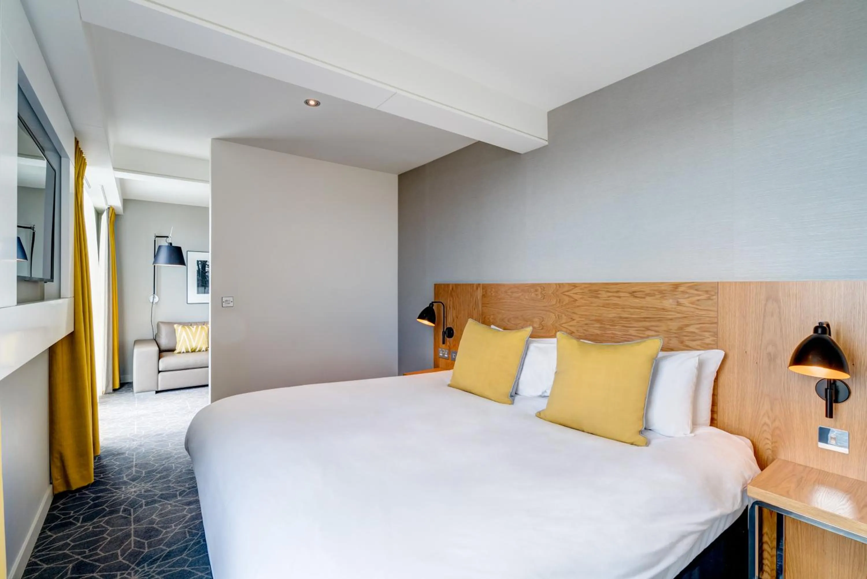 Bed in Apex City Quay Hotel & Spa