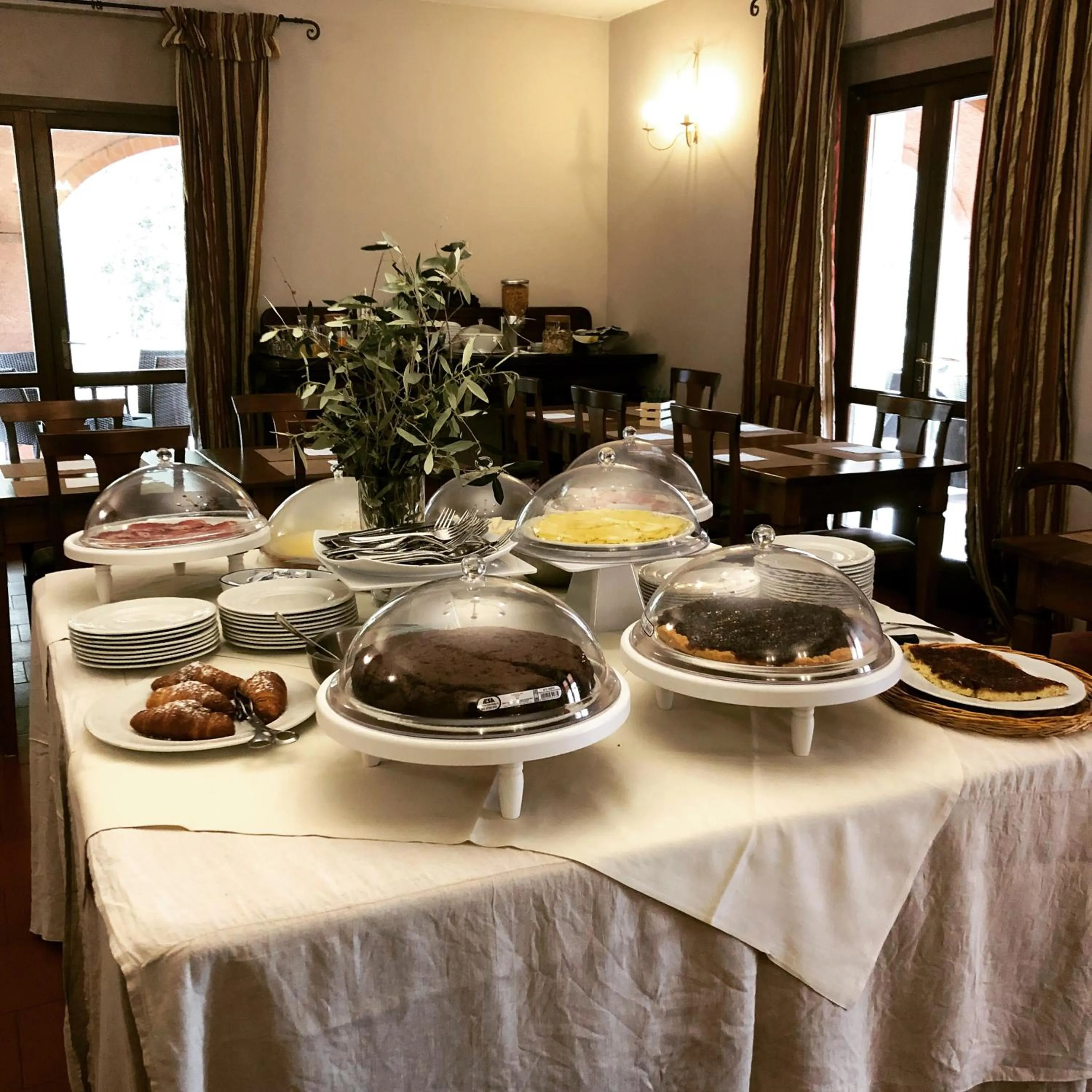 Continental breakfast in Relais Ciavatta Country Hotel
