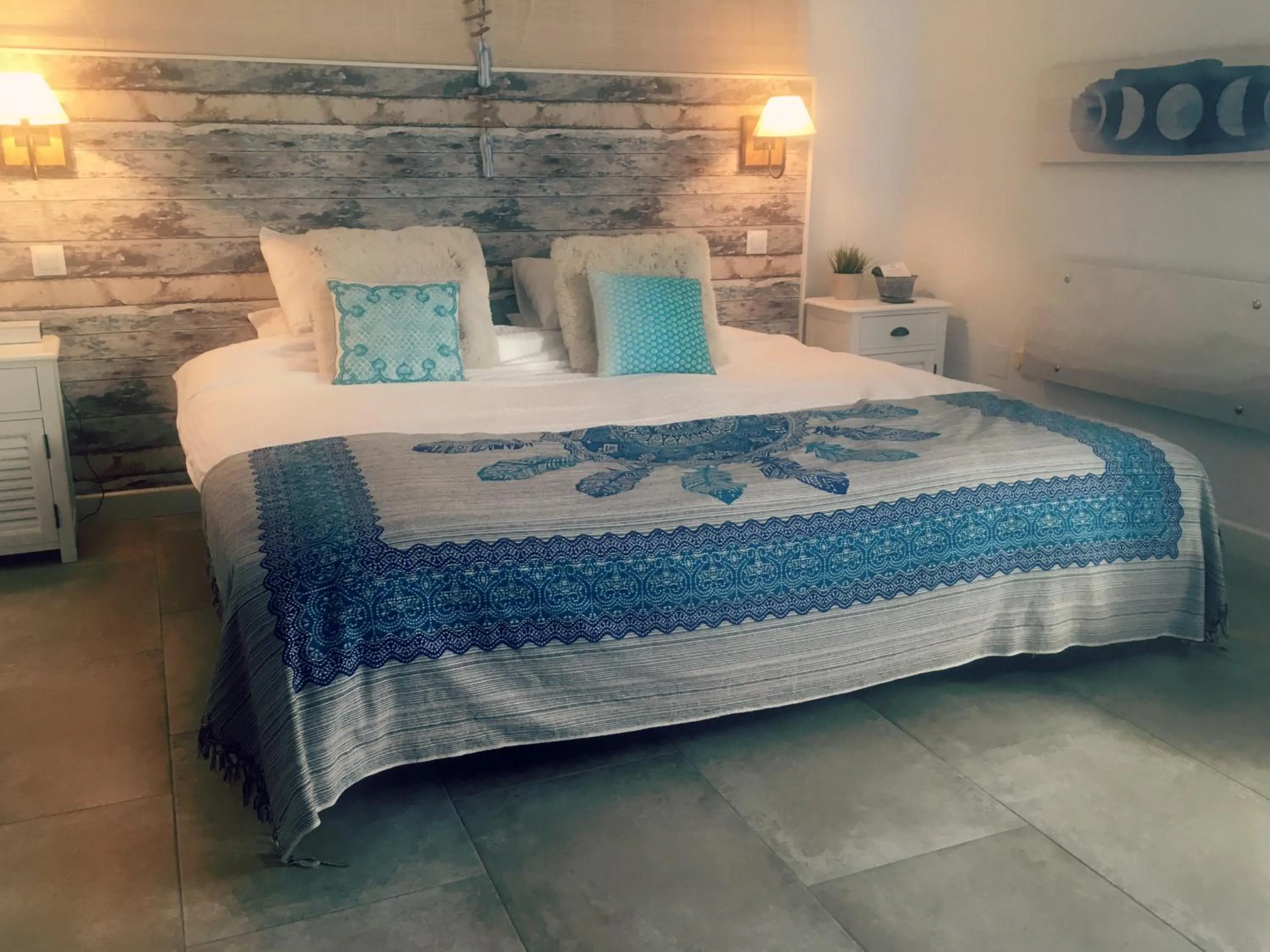 Bed in Villa Breeze Boutique Guest Rooms, Marbella