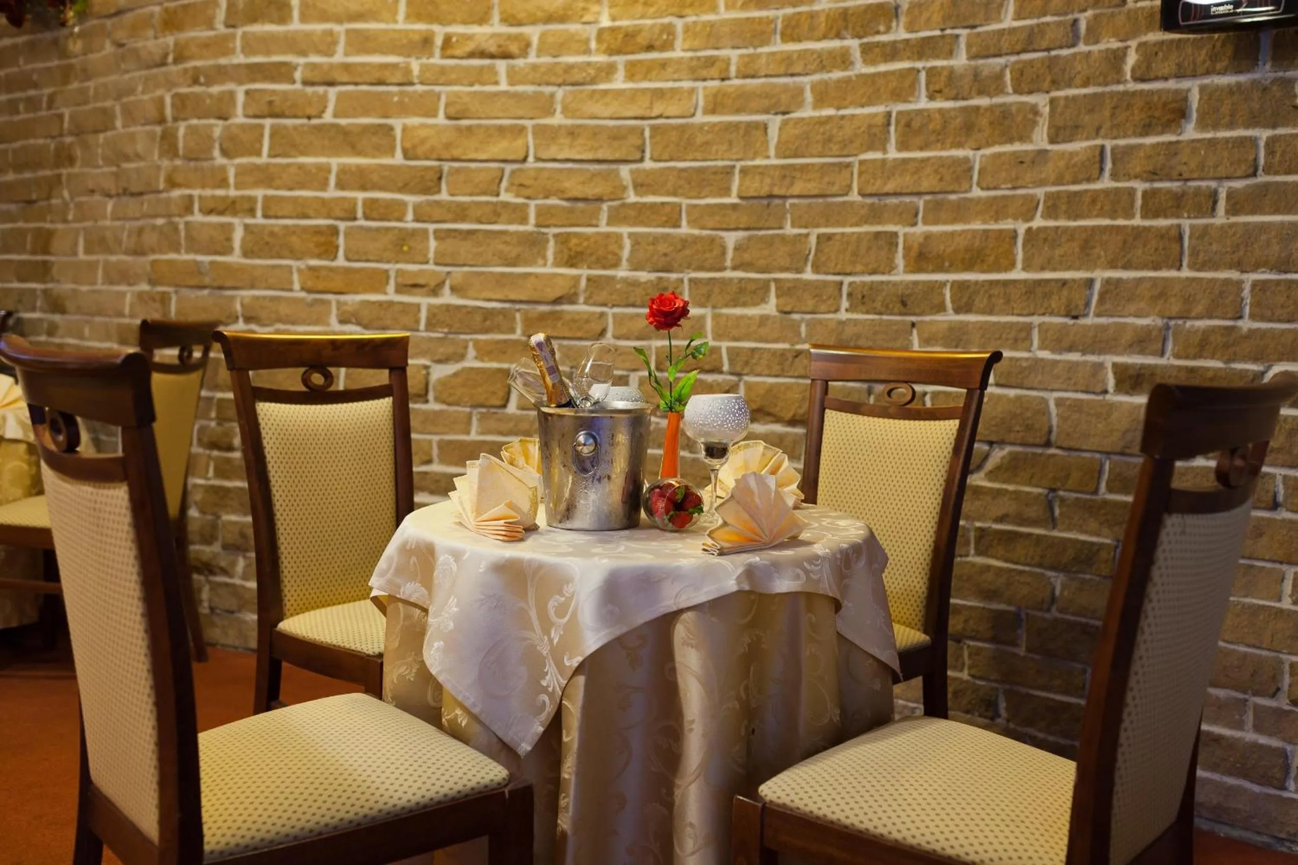 Food and drinks in Hotel Jaskółka