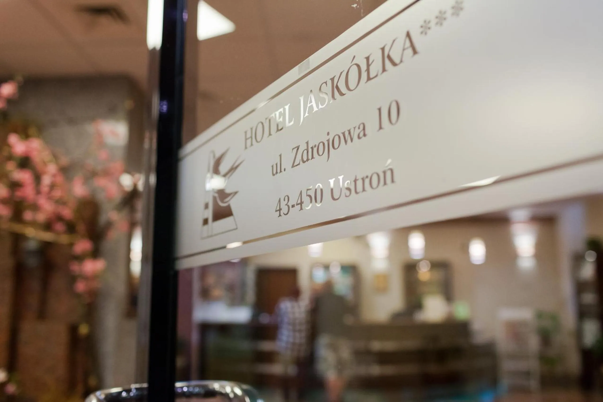 Facade/entrance in Hotel Jaskółka