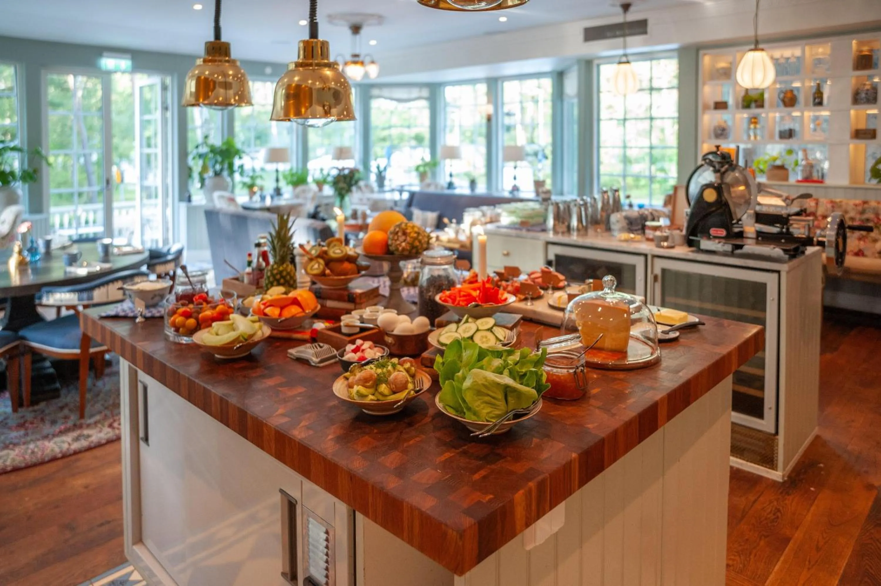 Restaurant/places to eat in Villa Strandvägen