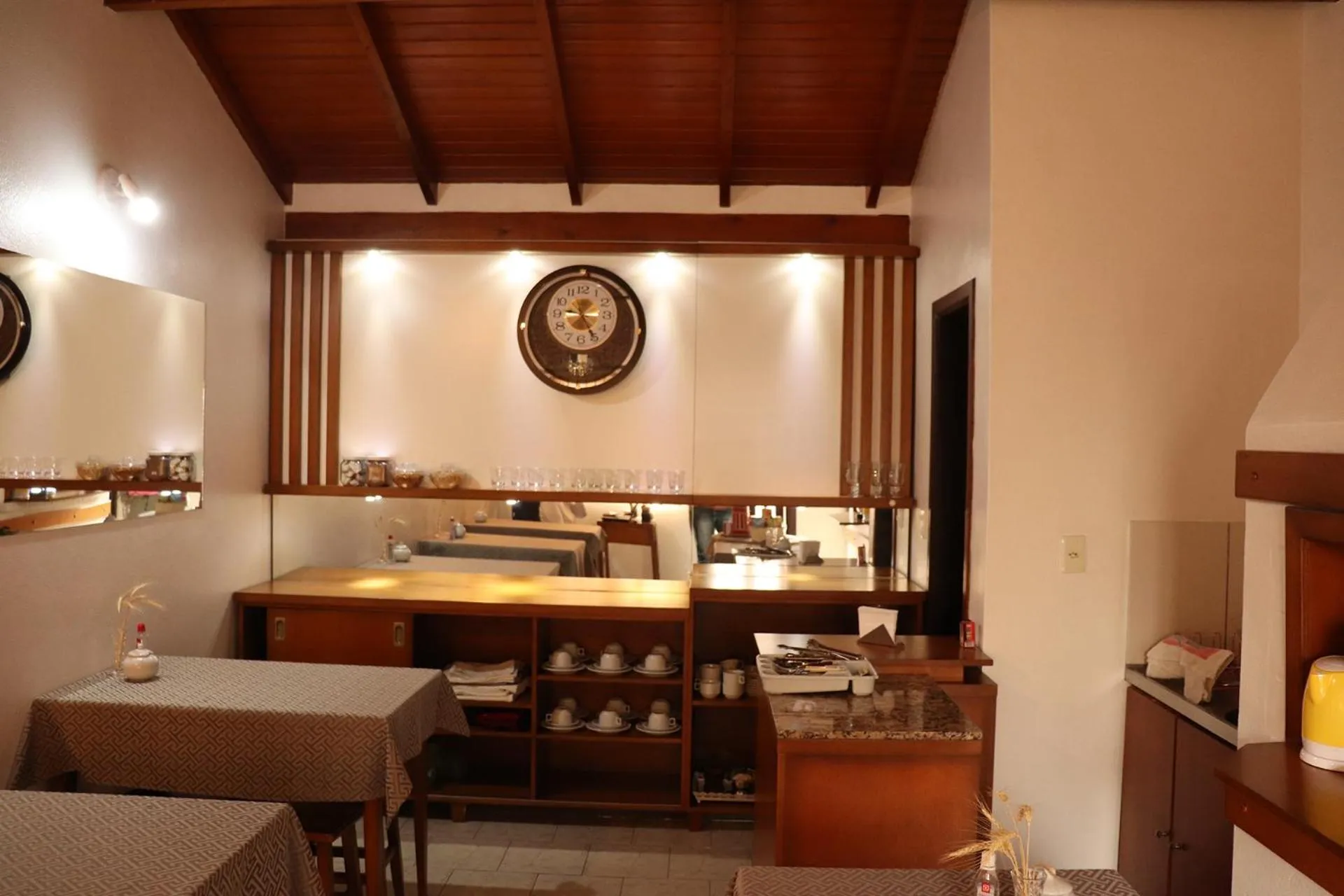 Communal kitchen in Pousada Hencke Haus