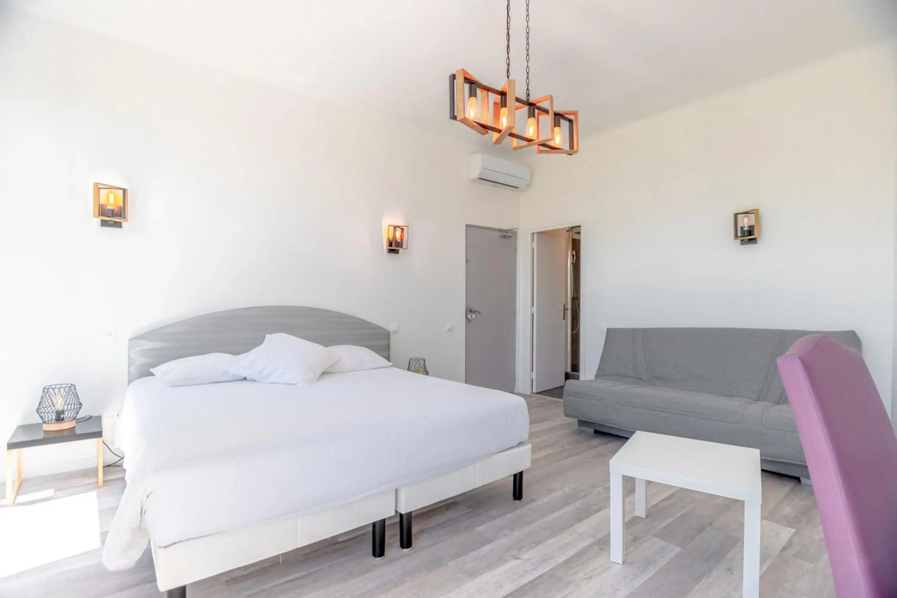 Junior Suite in Hotel Les Palmiers Junior Suite in Hotel Les Palmiers