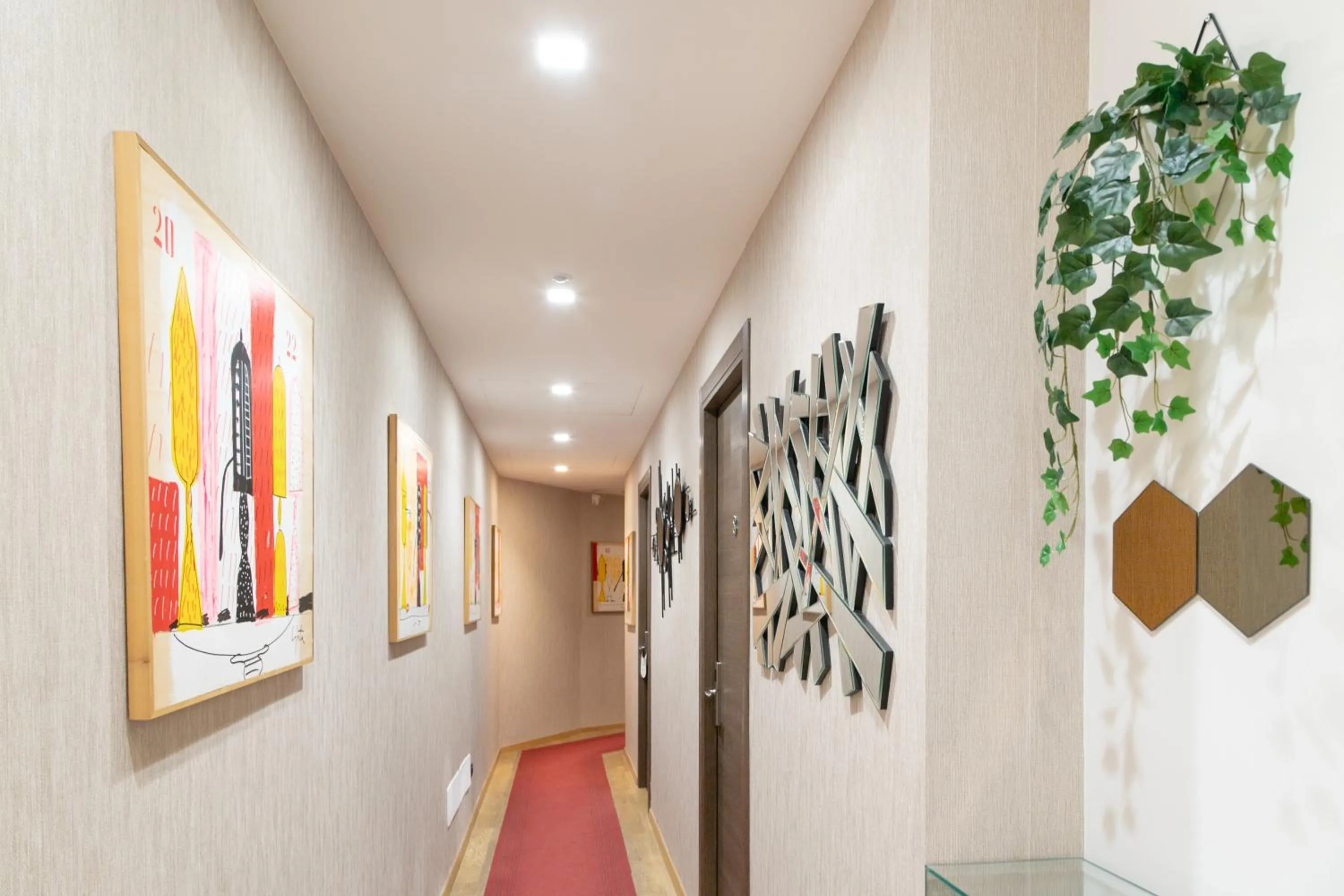 Decorative detail in AH - Fashion District