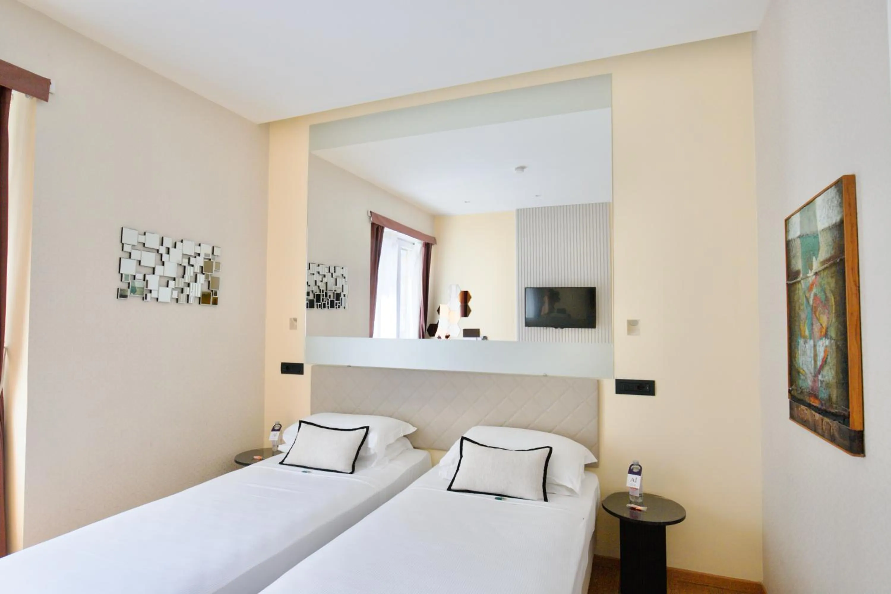 TV and multimedia, Bed in AH - Fashion District