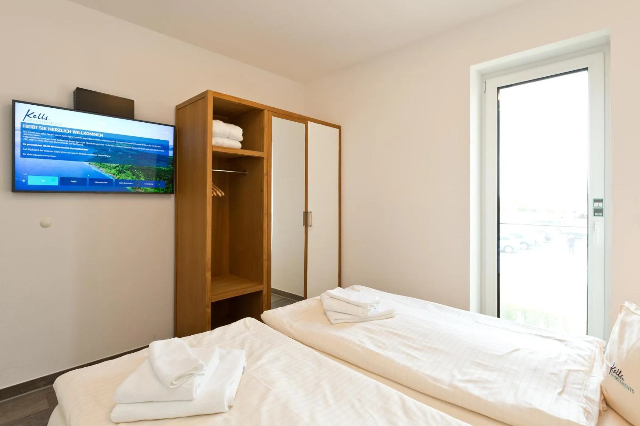 Bedroom, Bed in Kells Appartements