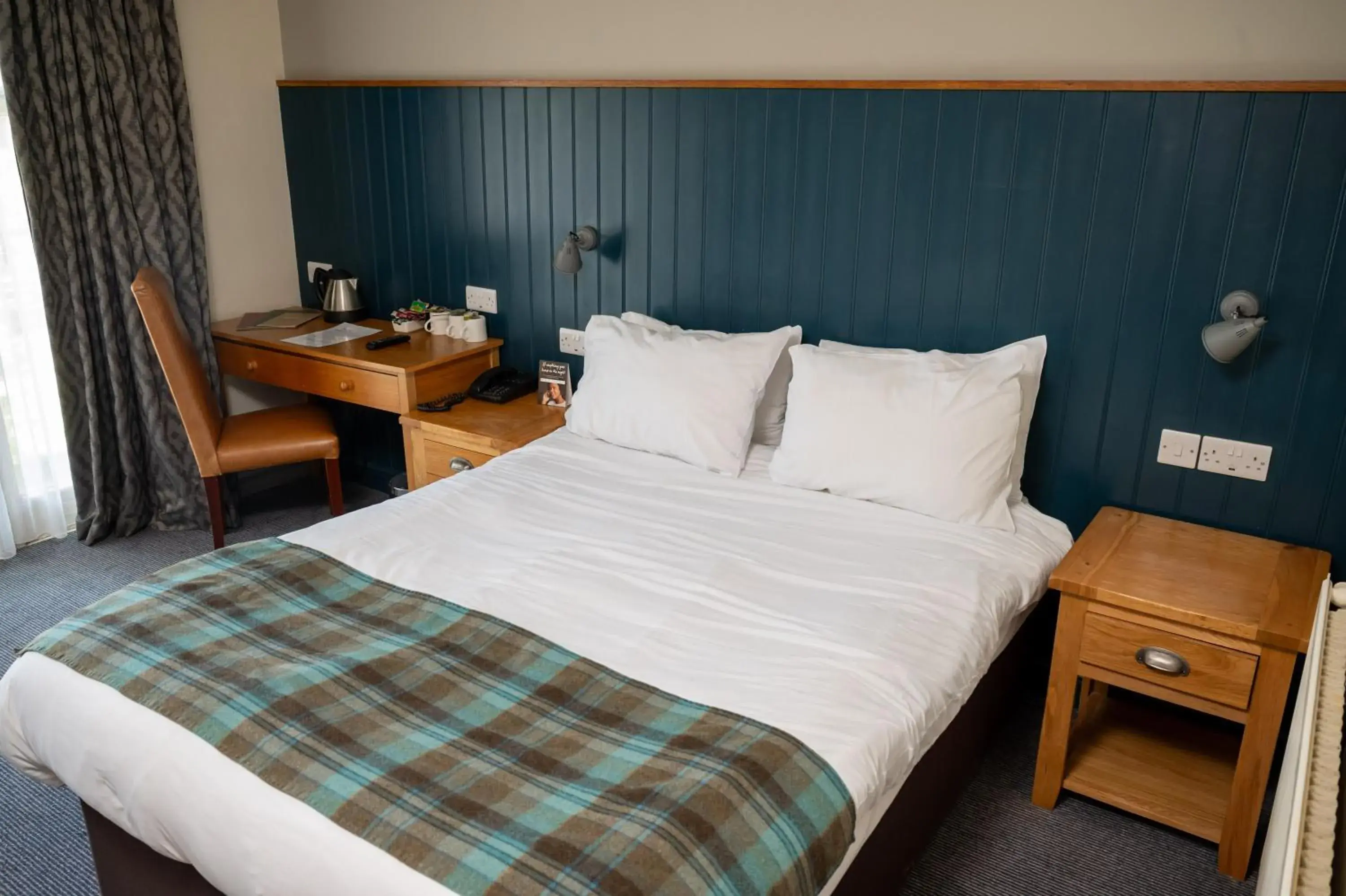 Double Room with Garden View in St Leonards Hotel by Greene King Inns Double Room with Garden View in St Leonards Hotel by Greene King Inns