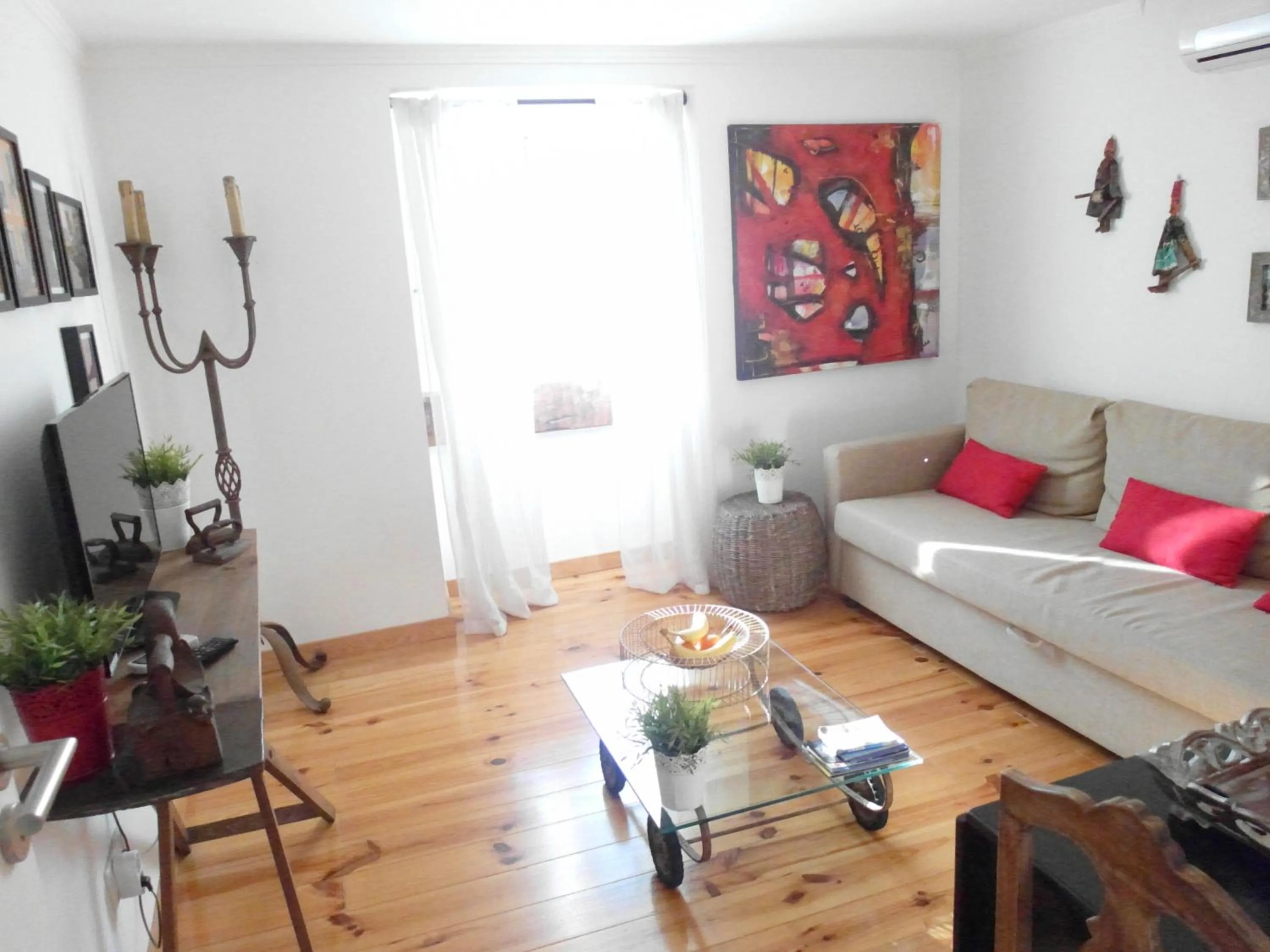 Living room in SantoSweethome 1