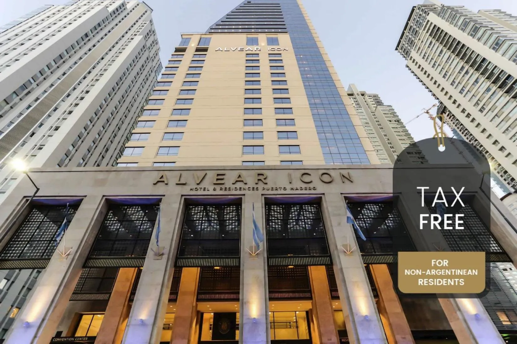 Facade/entrance in Alvear Icon Hotel