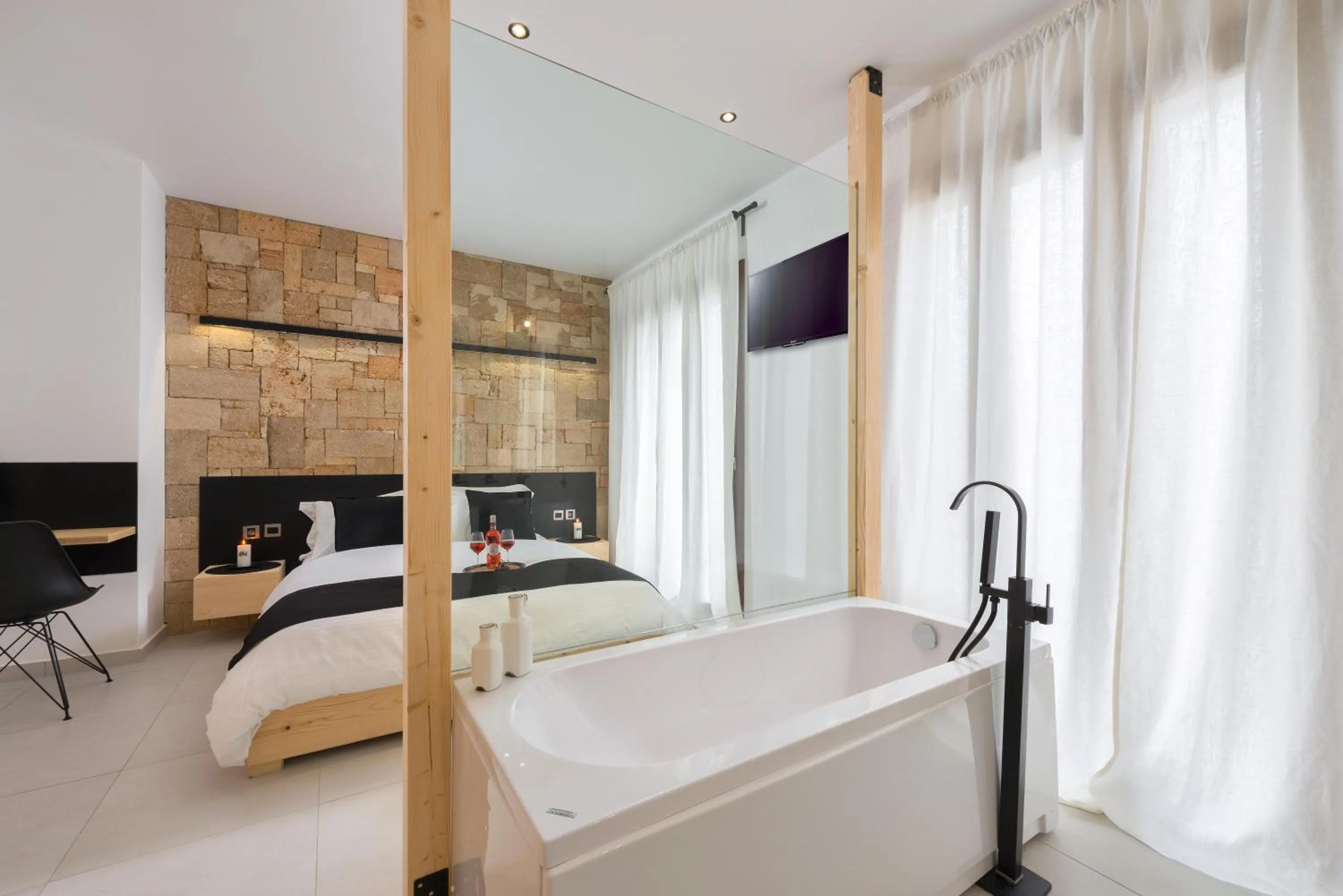 Bed in Old Town Senses Boutique Hotel