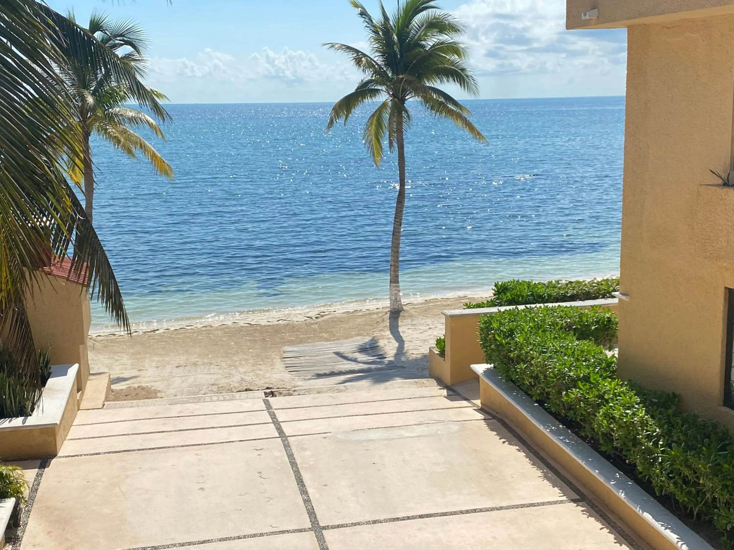 Beach in Tropical apartment