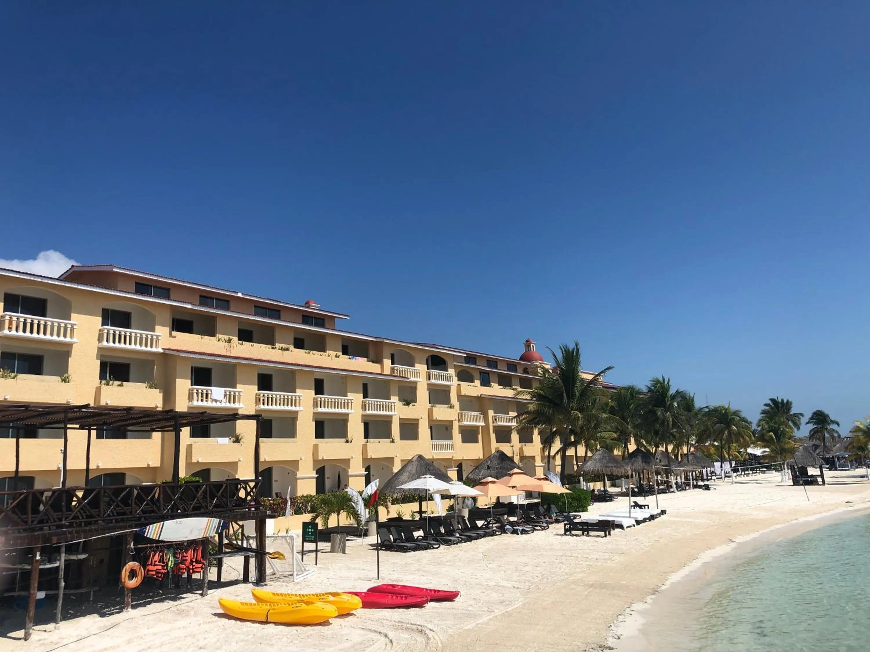 Beach in Tropical apartment
