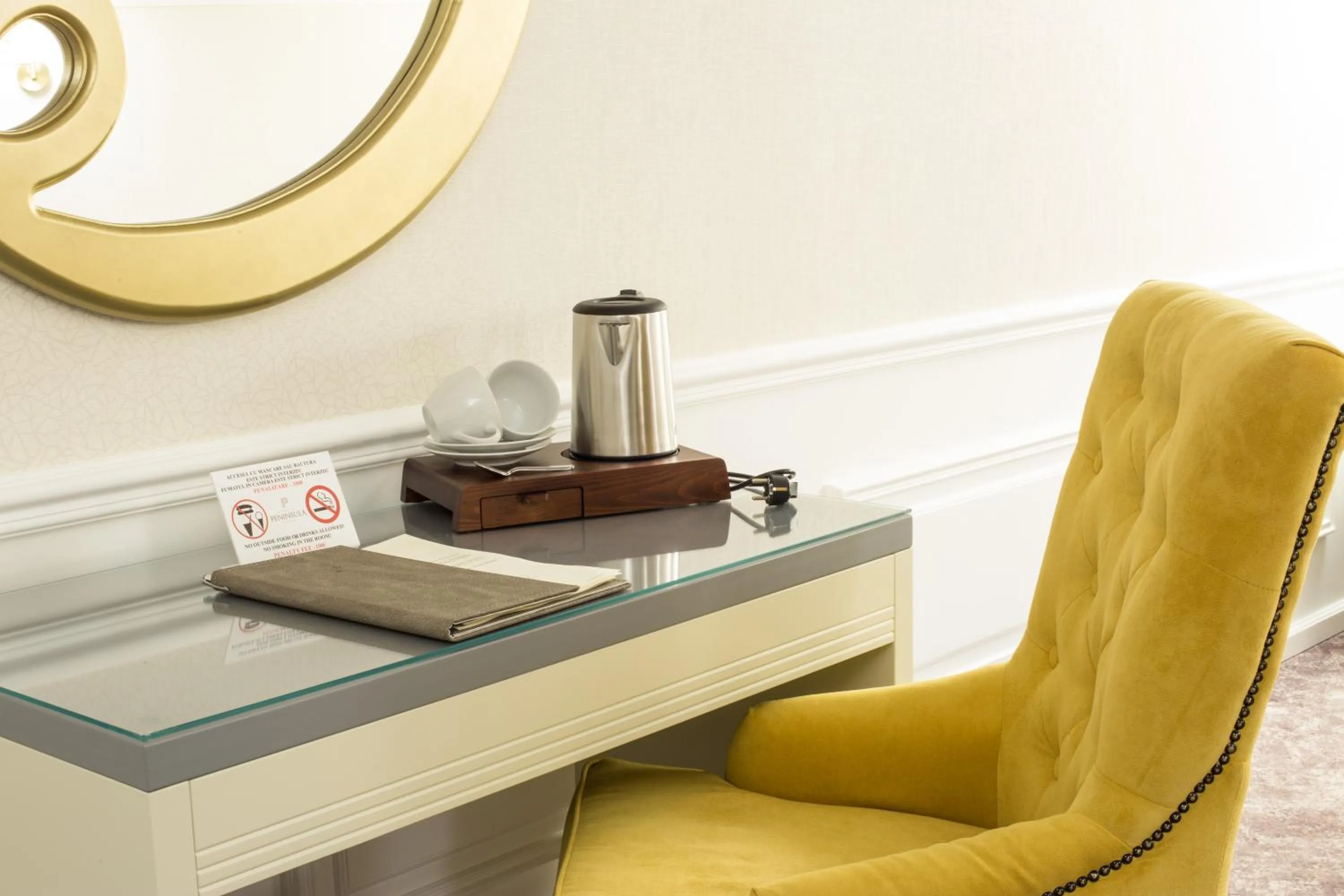 Decorative detail in Peninsula Boutique Hotel