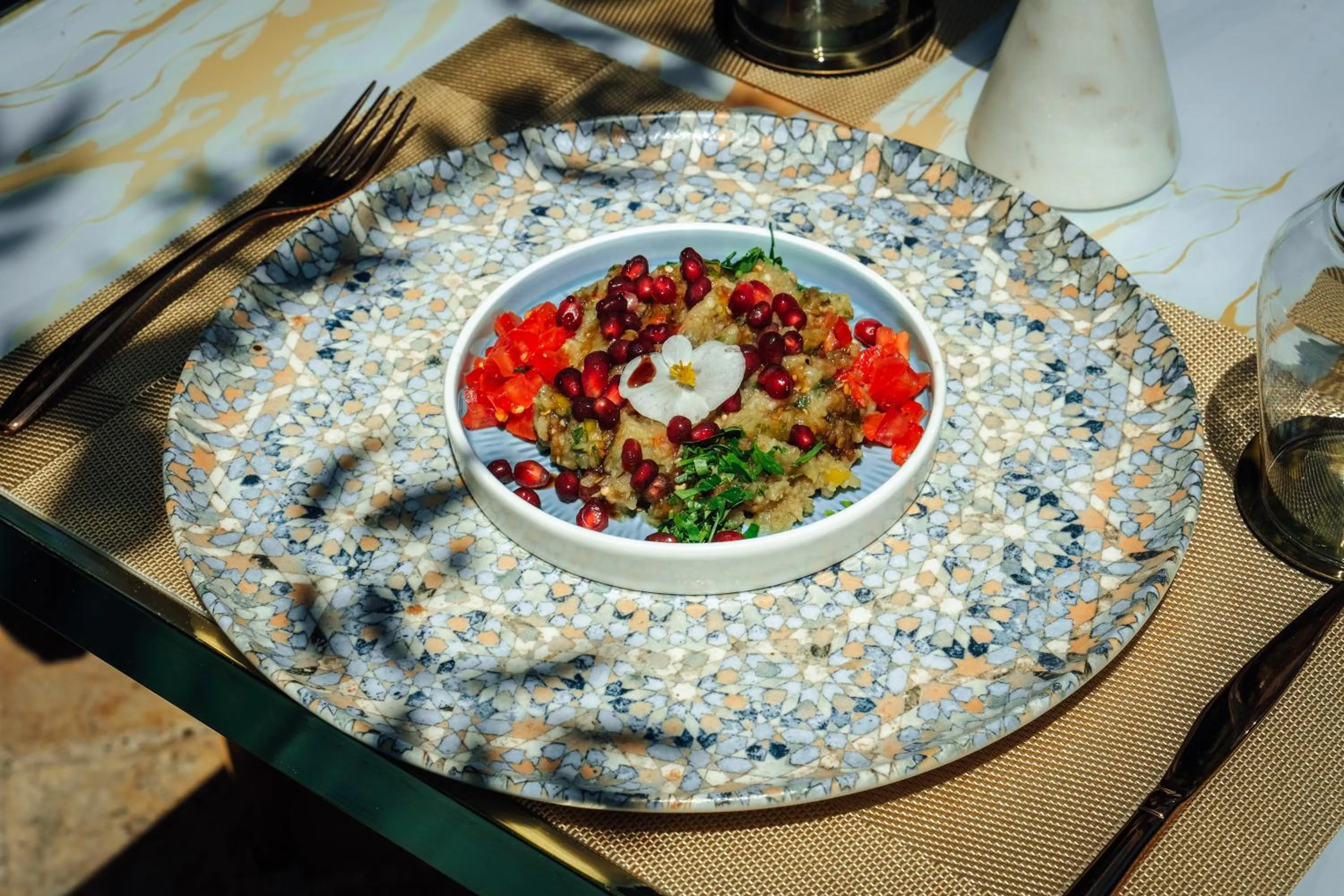 Restaurant/places to eat in Peninsula Boutique Hotel