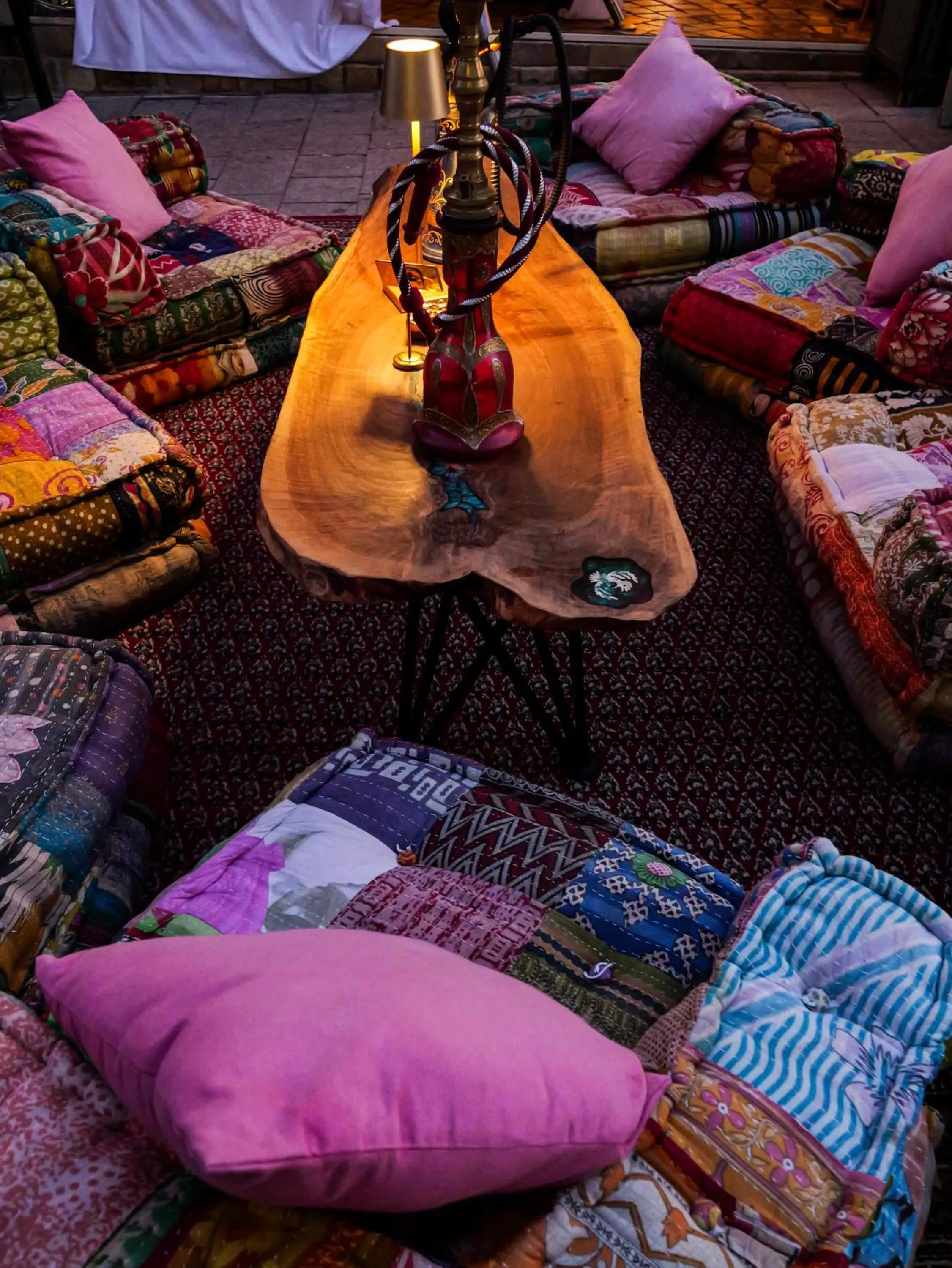 Restaurant/places to eat in Peninsula Boutique Hotel