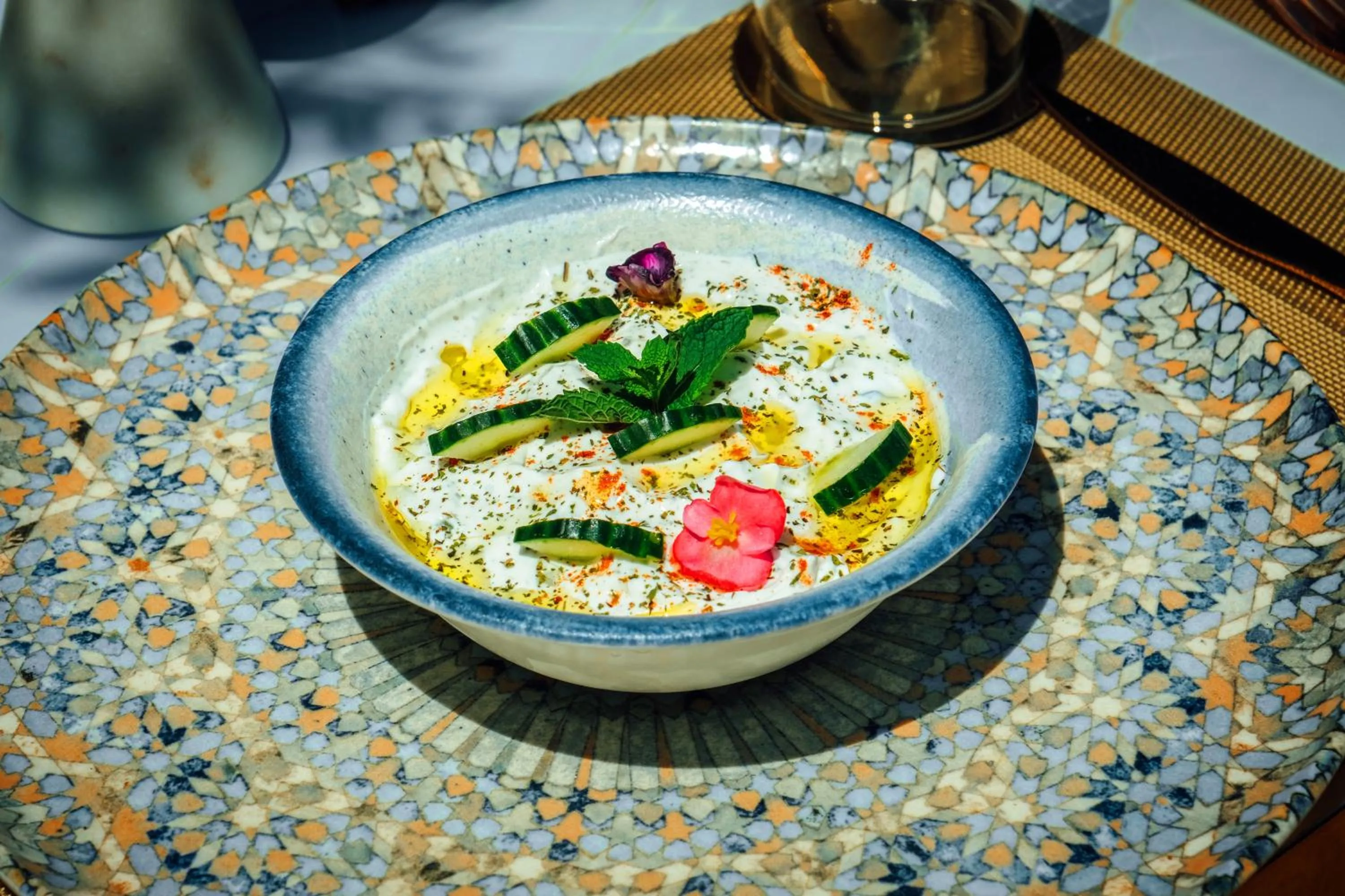 Restaurant/places to eat in Peninsula Boutique Hotel