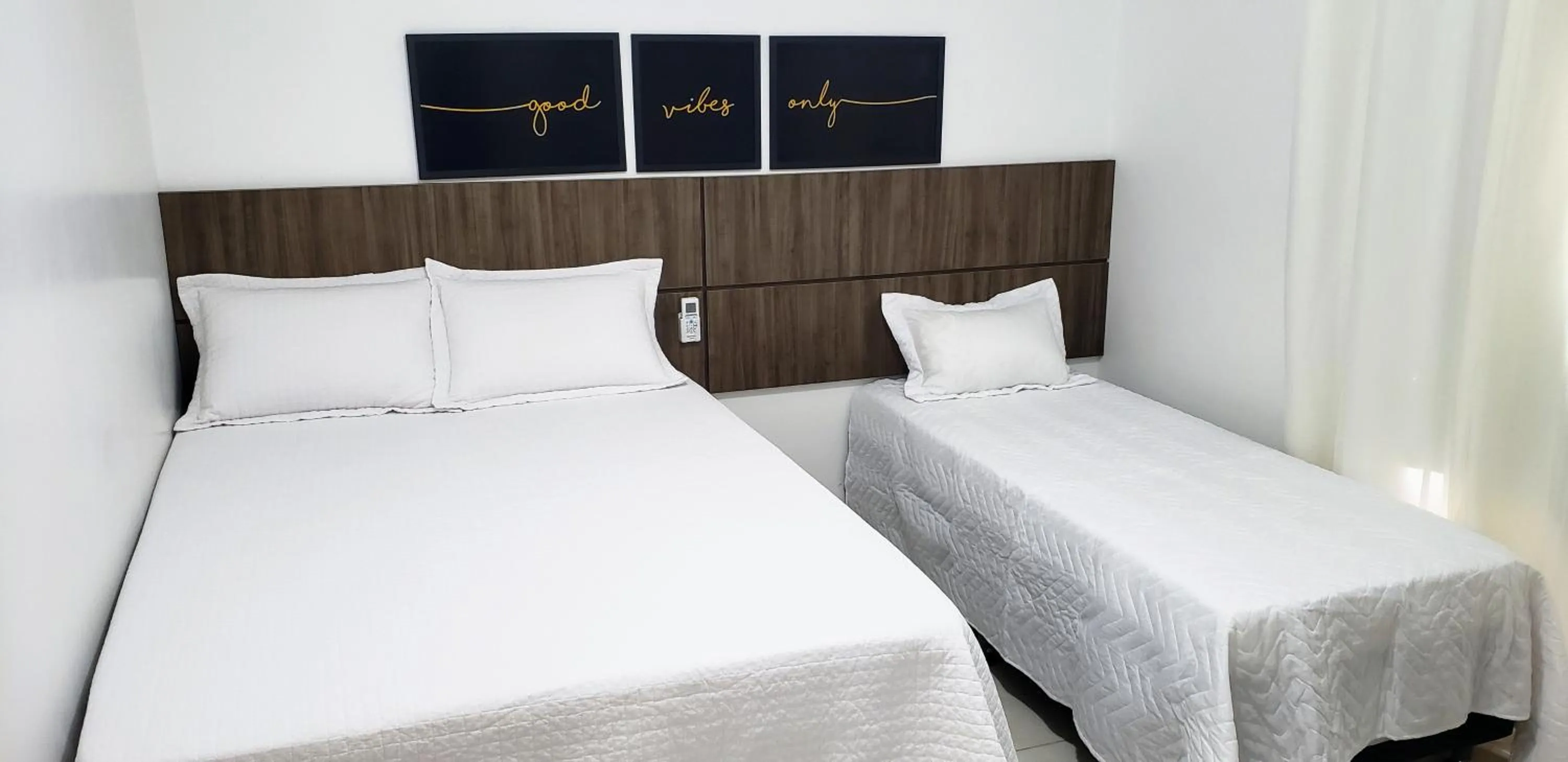 Bedroom, Bed in Residencial Catarina